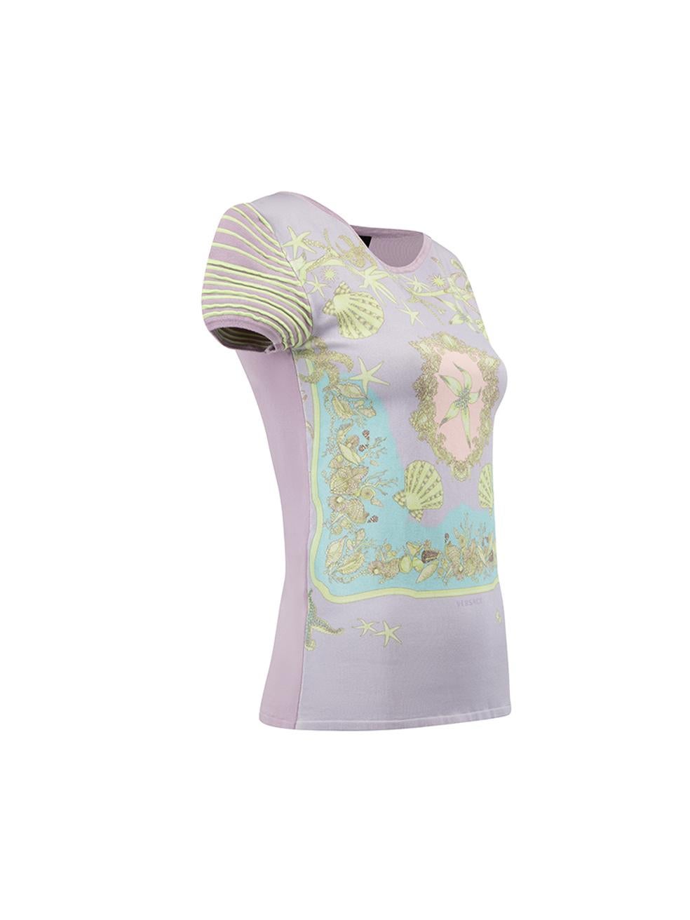 CONDITION is Very good. Hardly any visible wear to top is evident on this used Versace designer resale item.
 
 Details
  Lilac tone
 Viscose
 T shirt
 Stretchy fit
 Round neckline
 Shell graphic print pattern
 Contrast neon yellow stripe trimmings