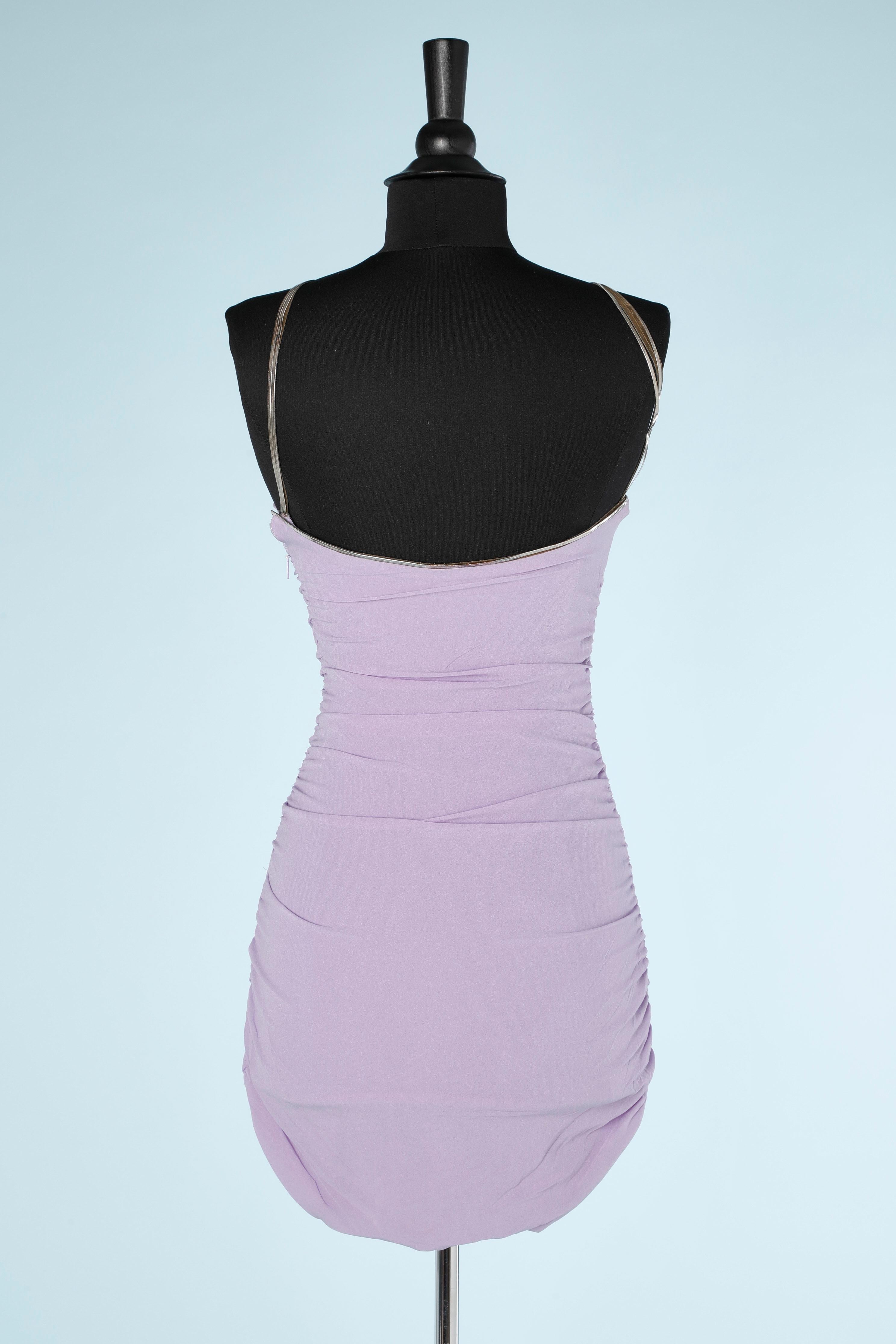 Lilac silk chiffon cocktail dress with chain and studs  Versace ( without tag) In Excellent Condition For Sale In Saint-Ouen-Sur-Seine, FR