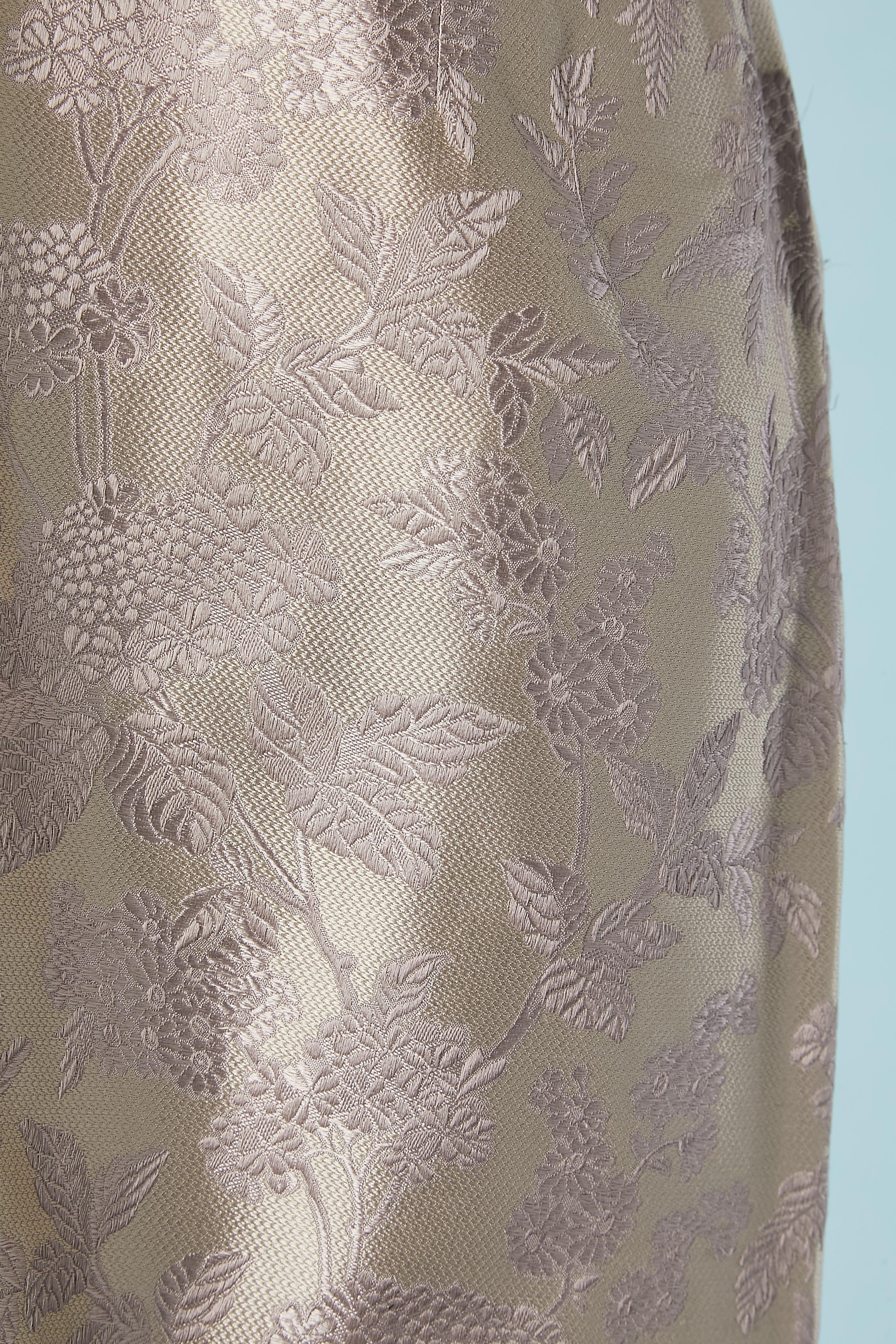 Grigio Abito da cocktail in seta jacquard lilla con pieghe sul busto Alexander McQueen in vendita