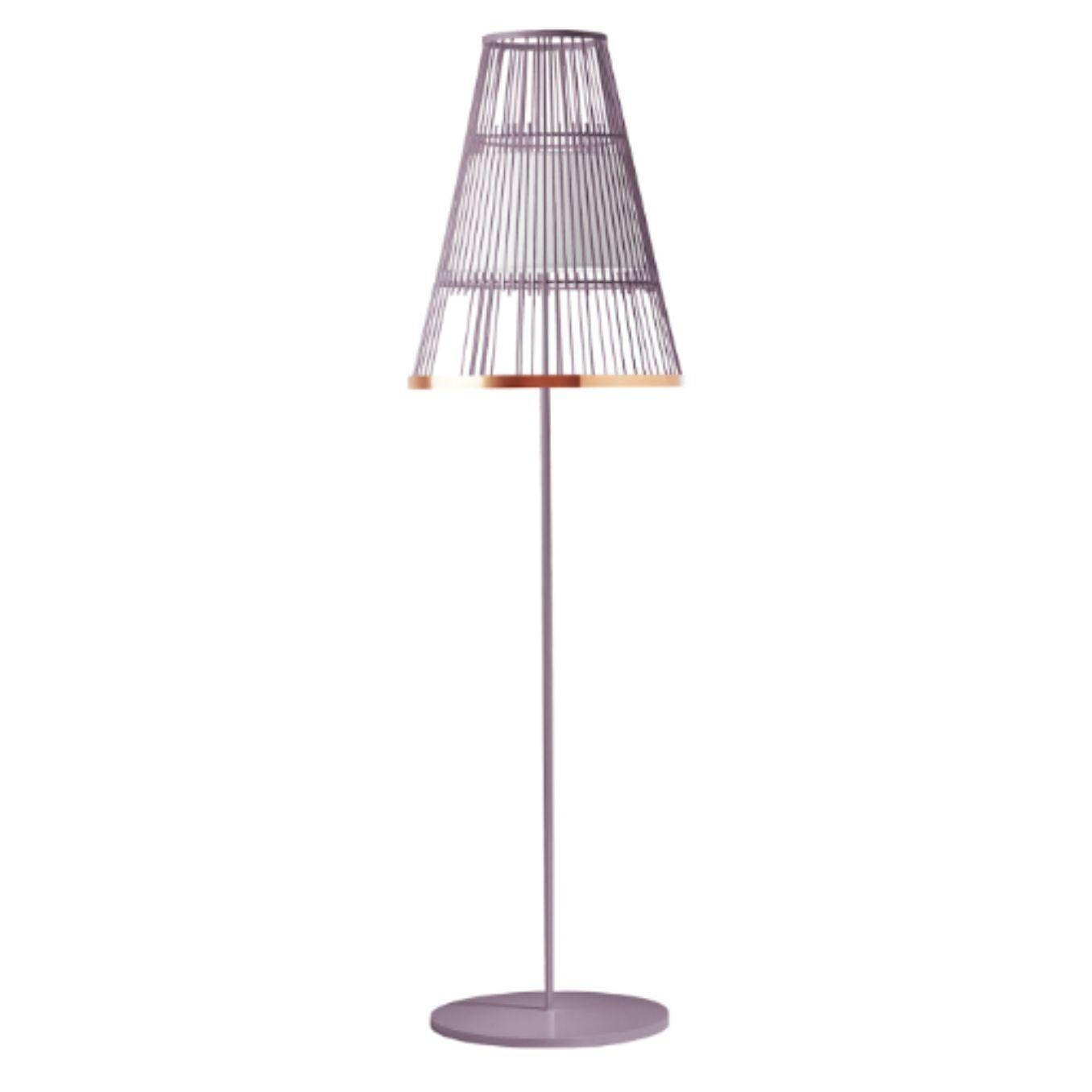 Lilac Up floor lamp with copper ring by Dooq
Dimensions: W 47 x D 47 x H 170 cm
Materials: lacquered metal, polished or brushed metal, copper.
Abat-jour: cotton
Also available in different colors and materials.

Information:
230V/50Hz
E27/1x20W