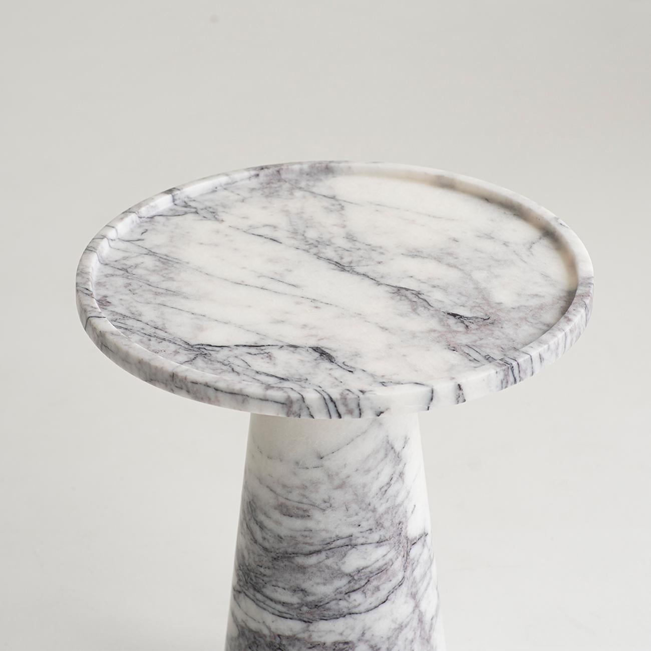 Fait main Table d'appoint à piédestal en marbre blanc lilas en vente