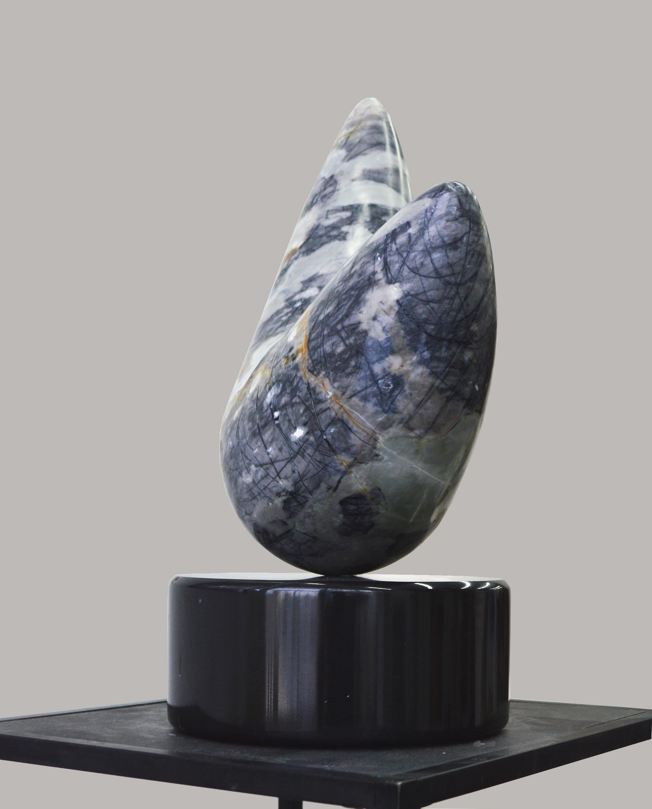 Harlequin, blue and grey abstract marble sculpture with base - Sculpture by Lilian R Engel