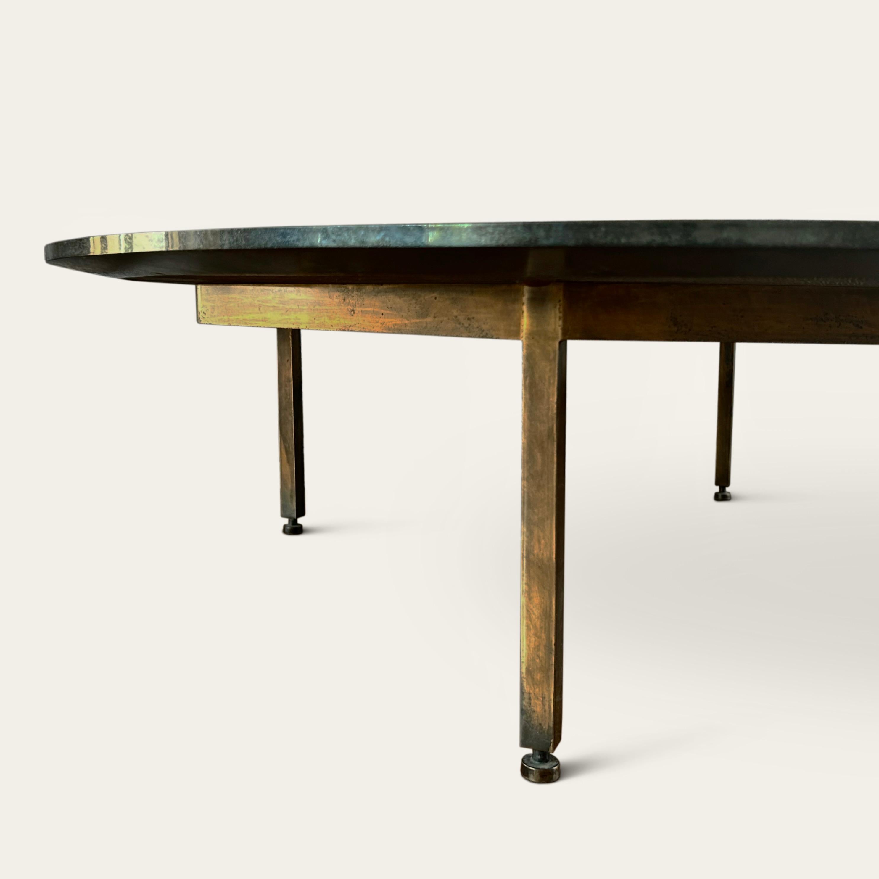 Table basse en granit et laiton Liliana Grassi, 1950 Bon état - En vente à CA, CA
