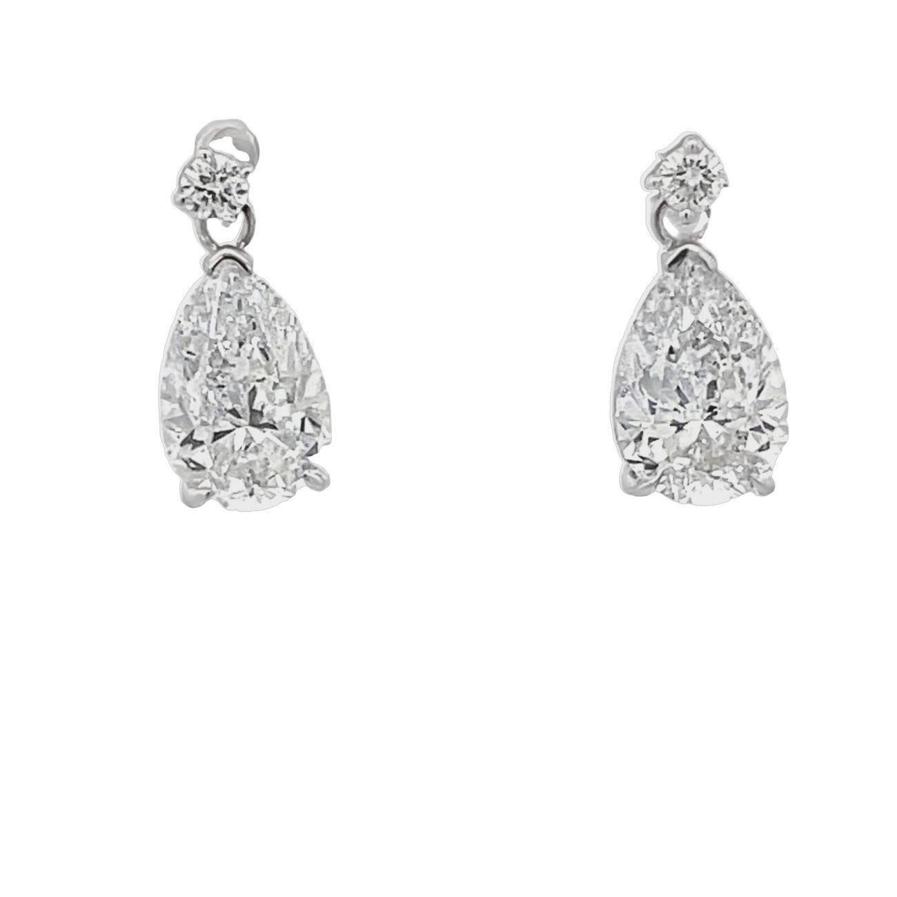 Modern Pear Shaped 18K White Gold Diamond Drop Earrings For Sale
