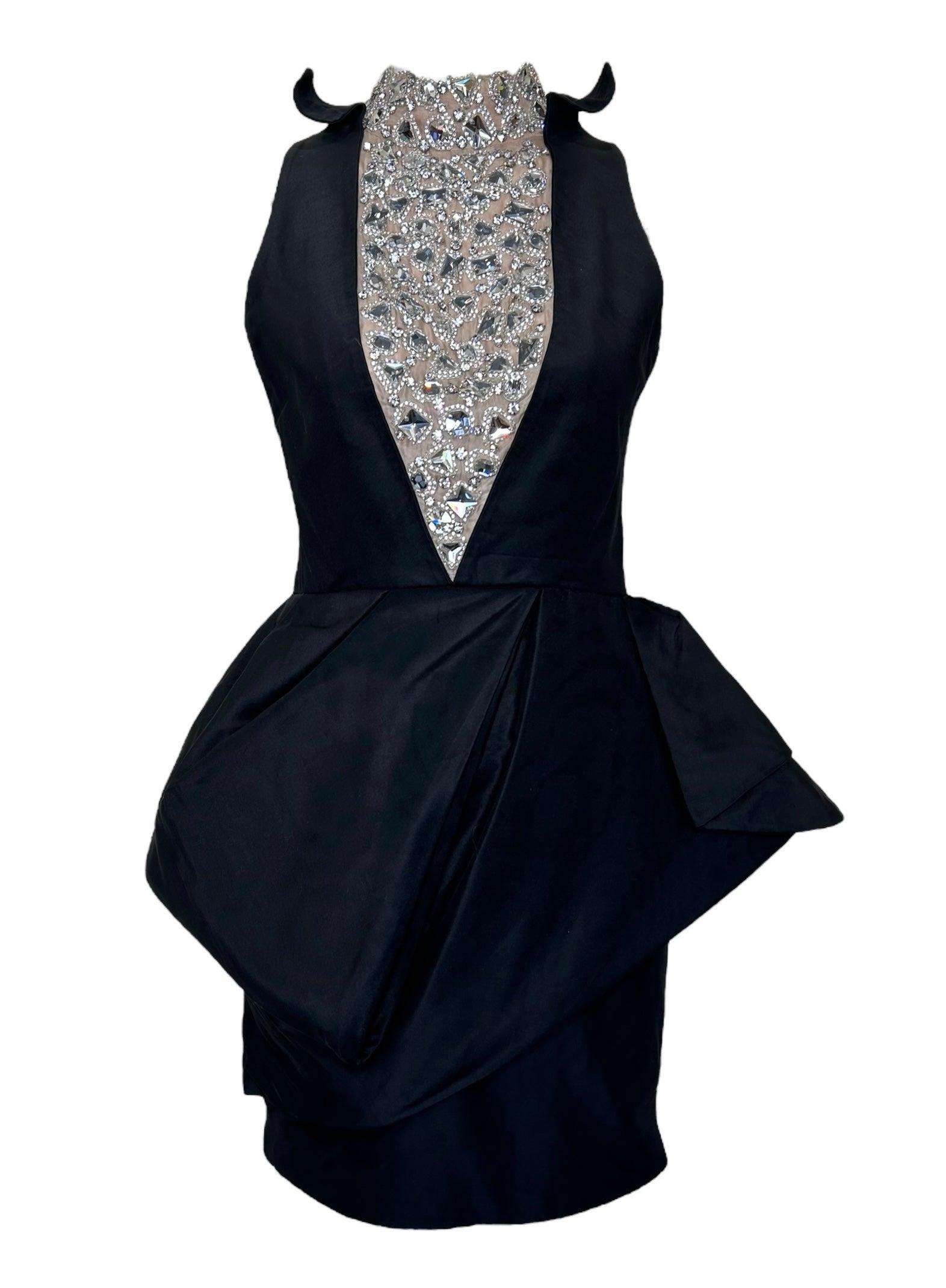 Liliane Romi Vestido de Cóctel Negro con Impresionante Escote de Pedrería en venta