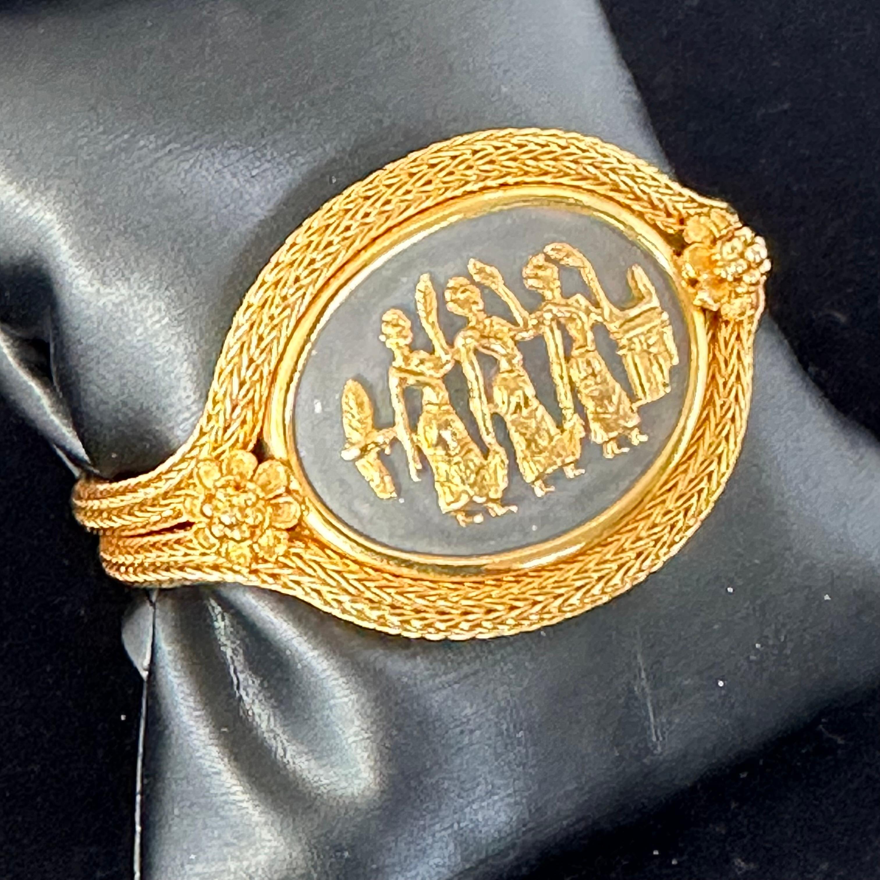 LiLias LALAounis Hellenistic 18k Gold Woven Bracelet  In Excellent Condition In Beverly Hills, CA