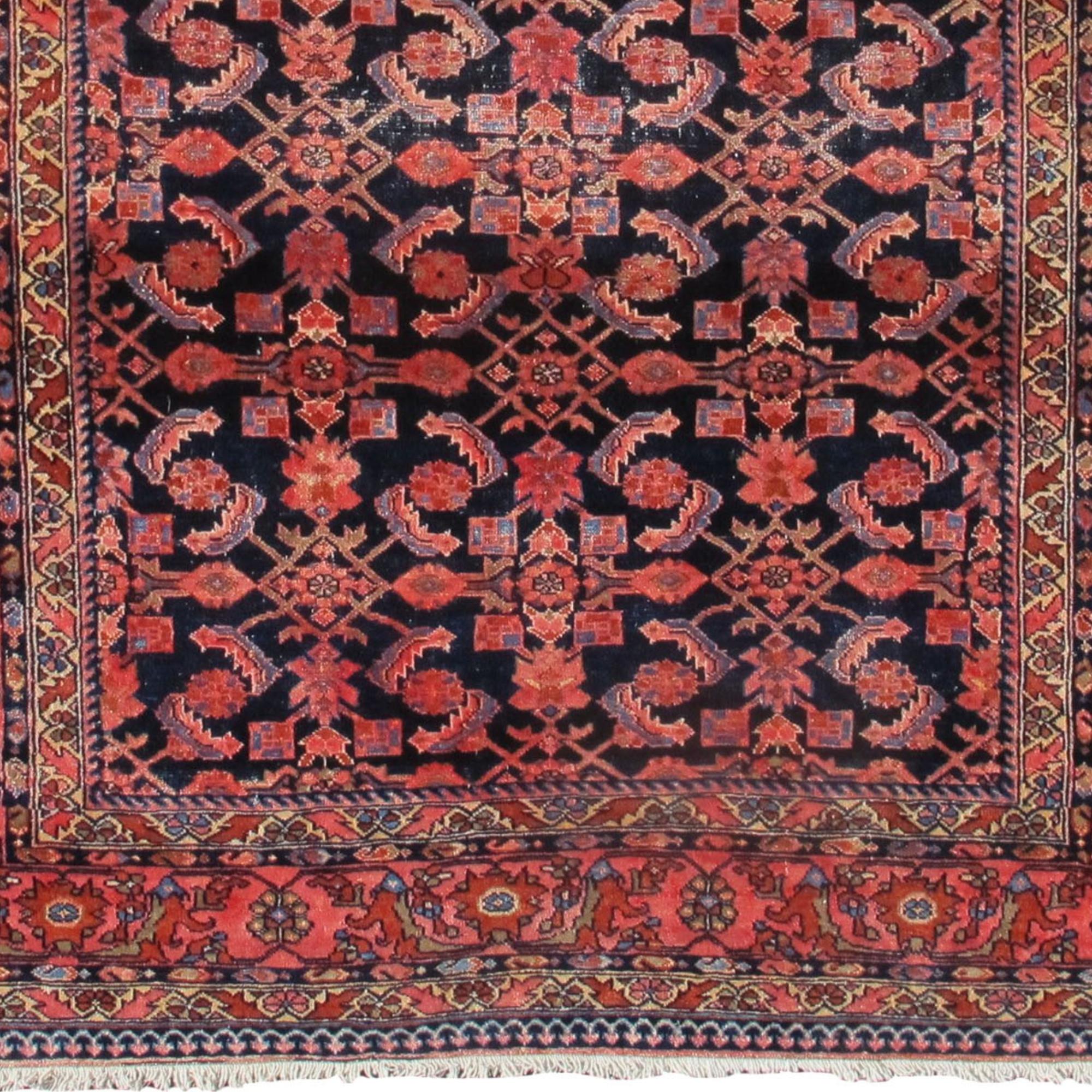 Hand-Knotted Lilihan Rug, Early 20th Century For Sale