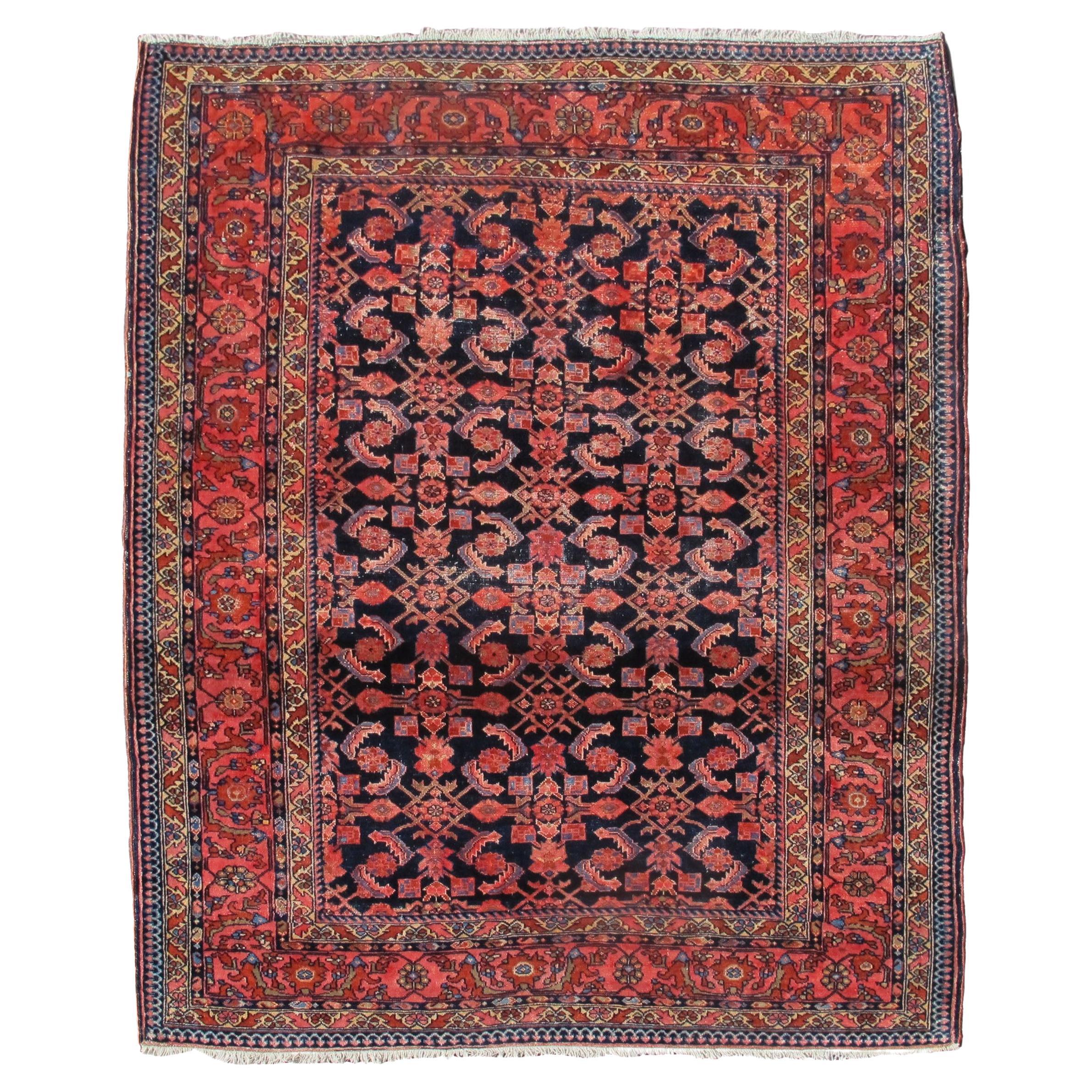 Lilihan Rug, Early 20th Century For Sale