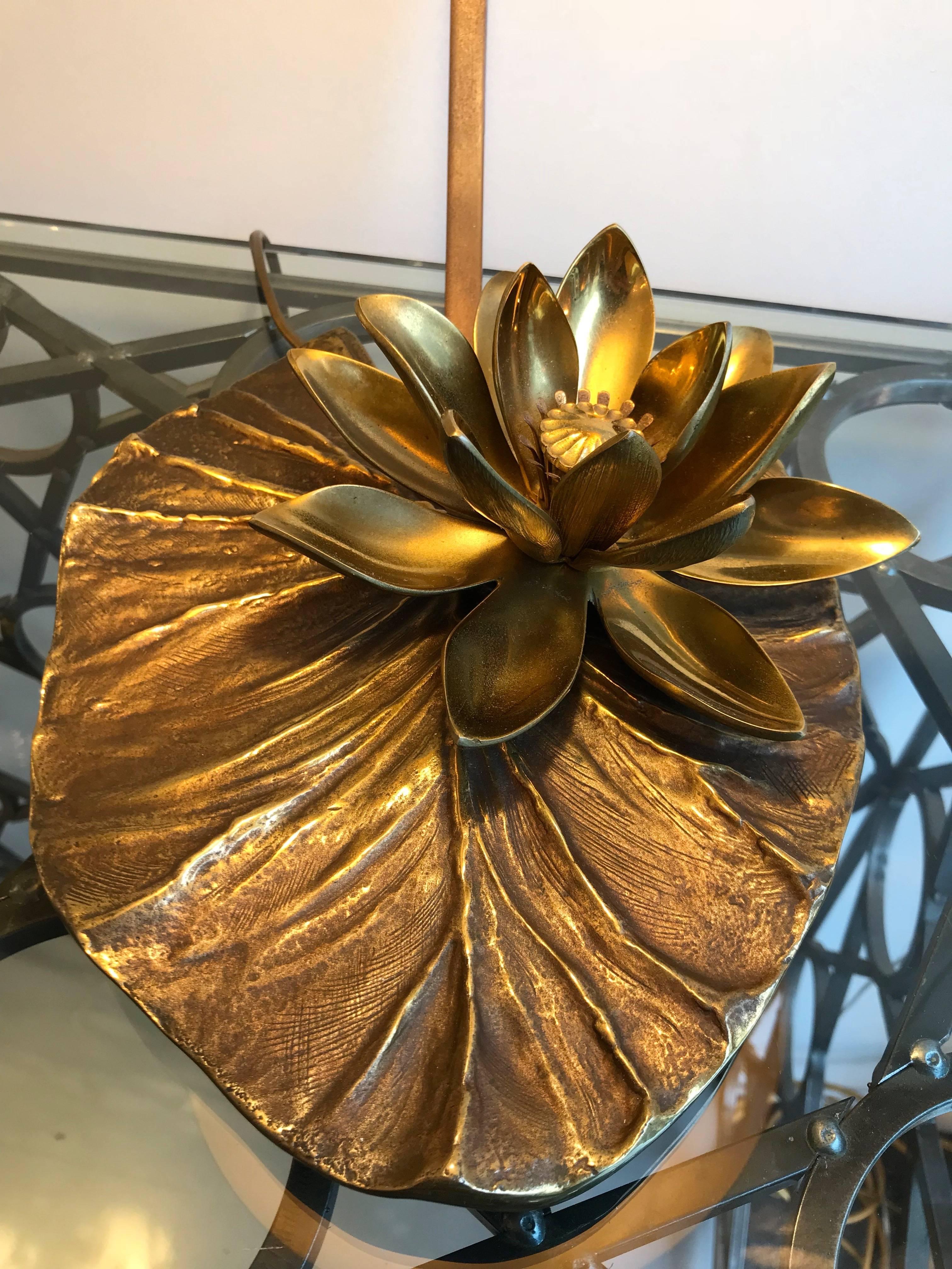 Lilipad Bronze Lamp by Maison Charles, France, 1970s In Good Condition In SAINT-OUEN, FR