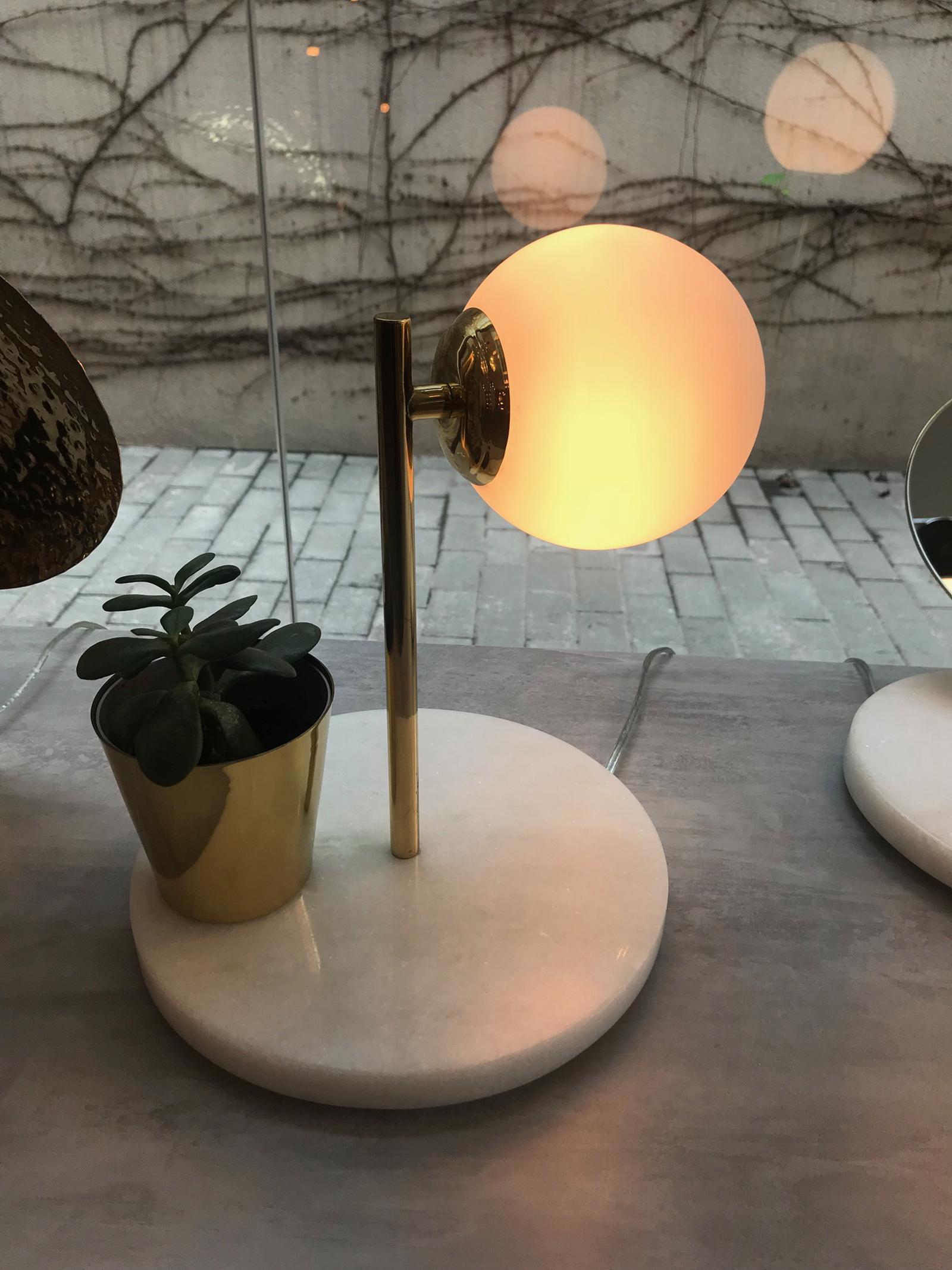 Modern Liliput Contemporary Minimalist Poetic Table Lamp by Cristiana Bertolucci For Sale