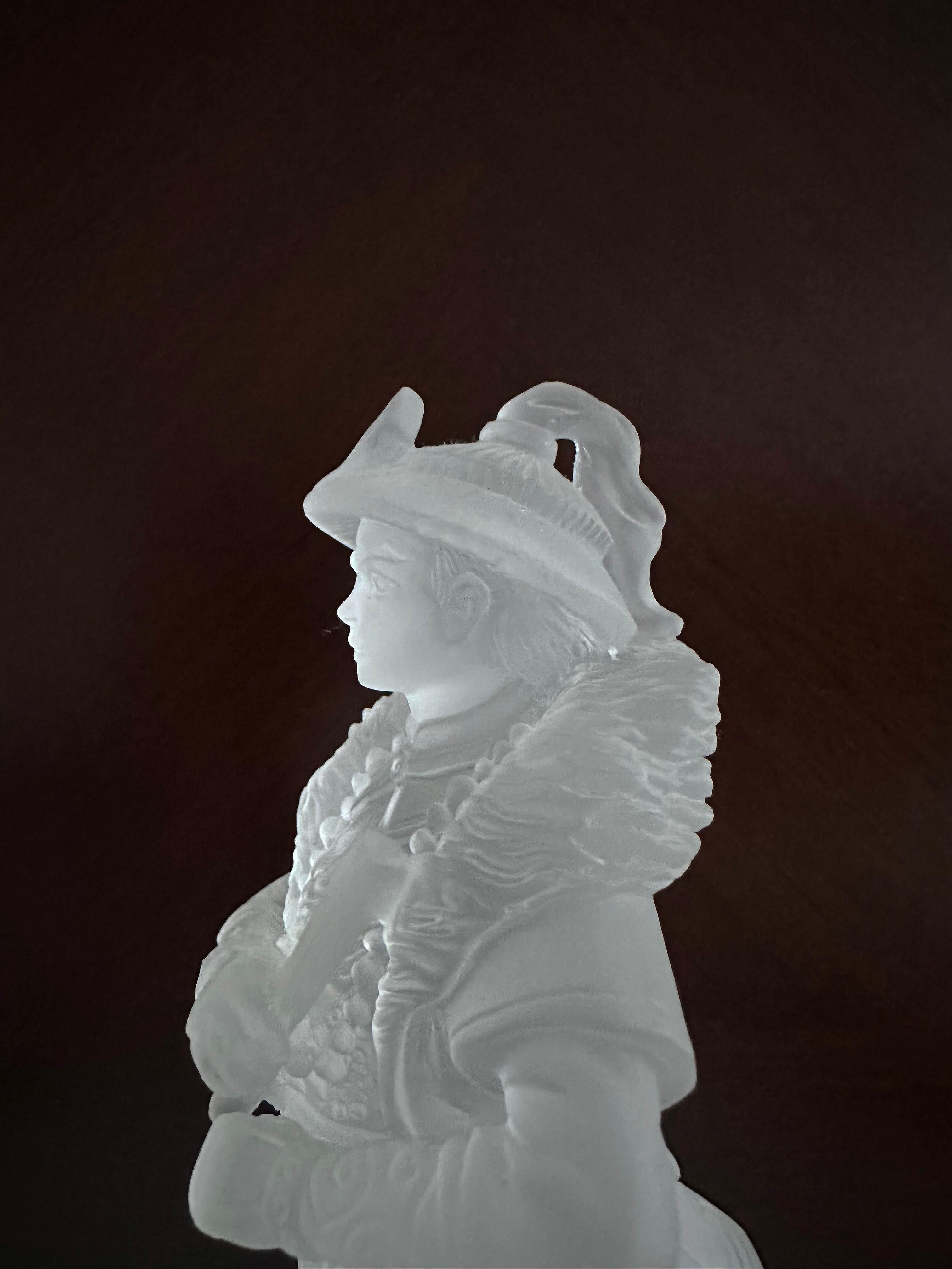 Objects for Objects,  Sculpture en verre coulé Lilique Style CUSTOM MADE en vente 2