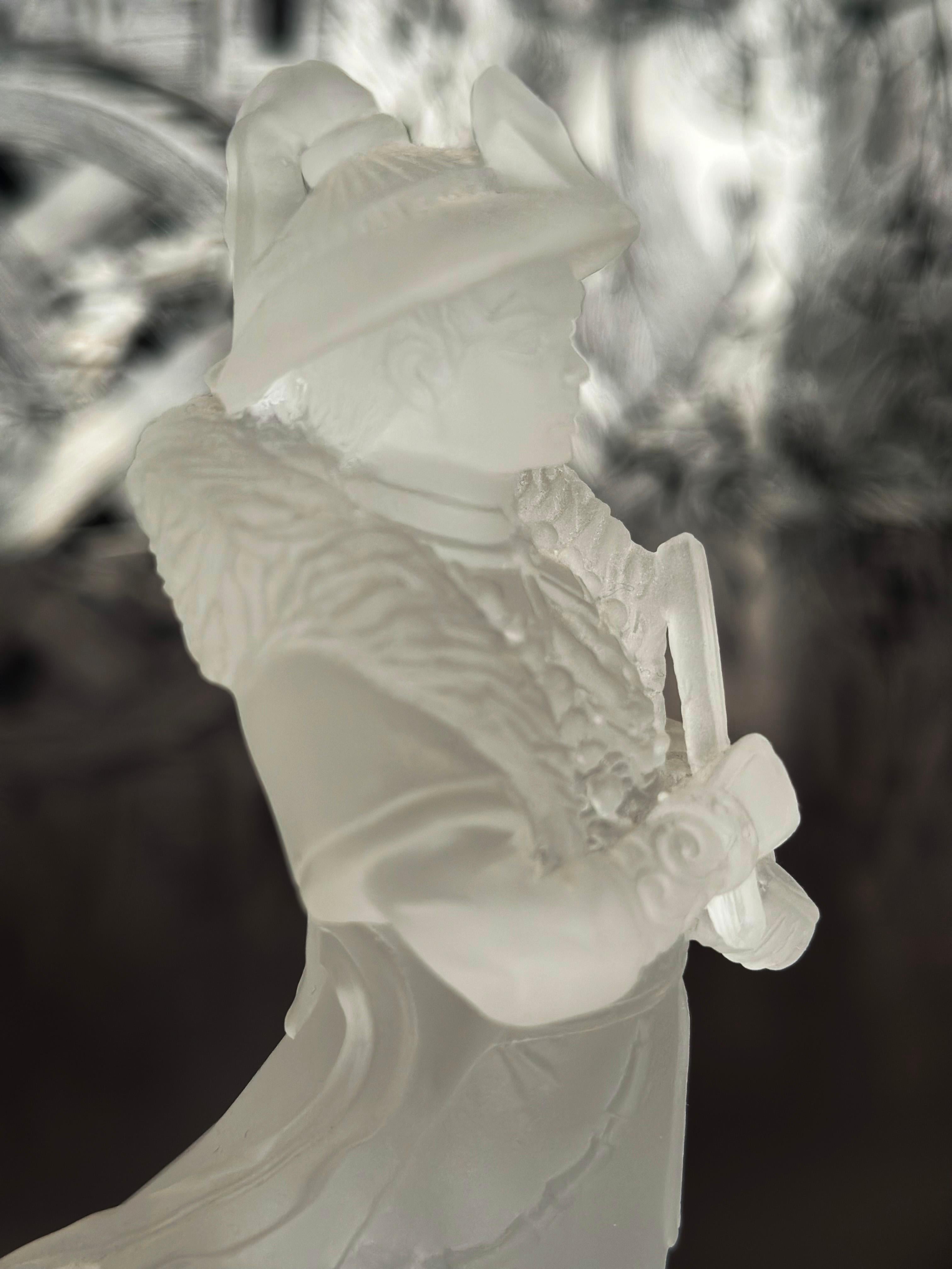 Chinoiseries Objects for Objects,  Sculpture en verre coulé Lilique Style CUSTOM MADE en vente