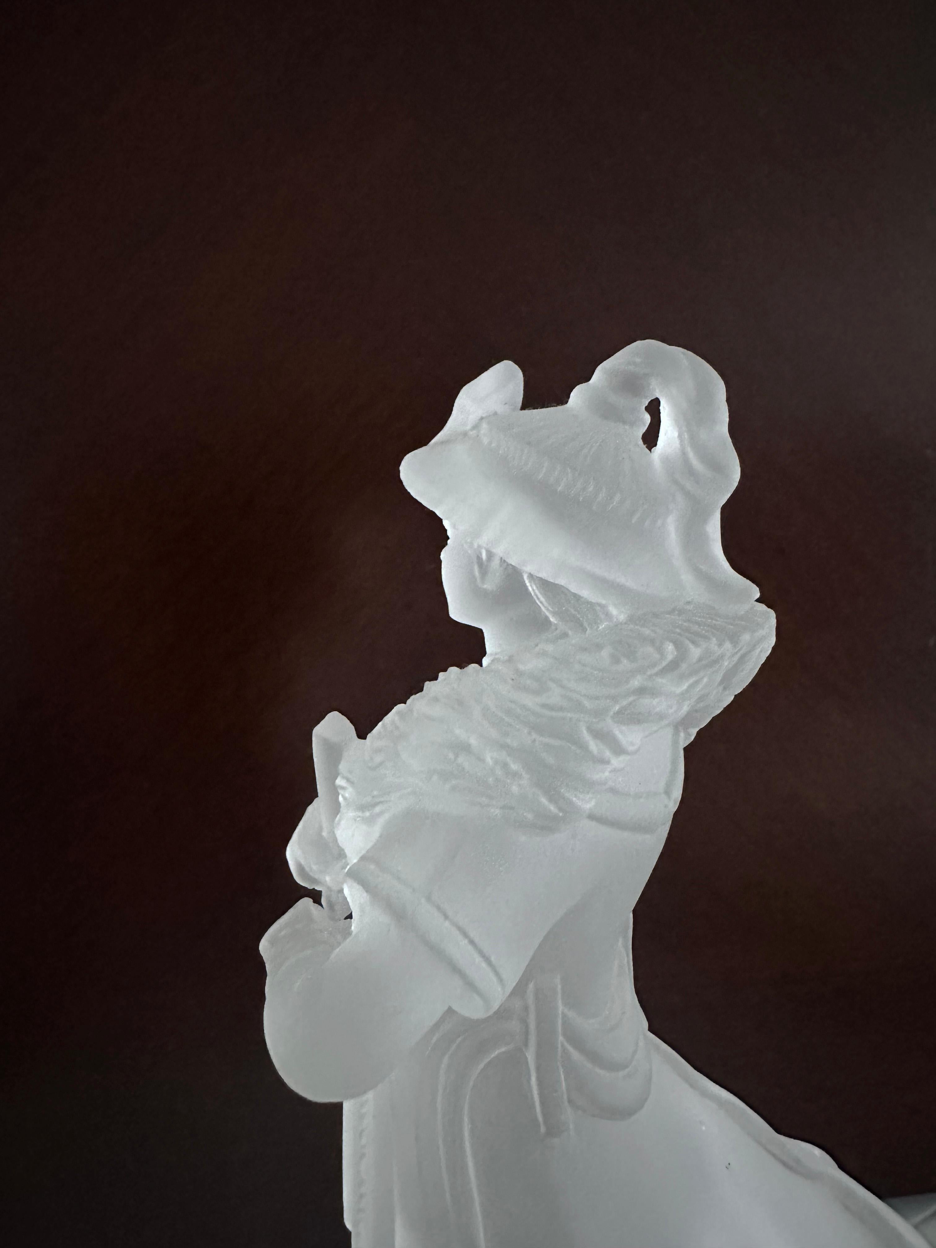 Objects for Objects,  Sculpture en verre coulé Lilique Style CUSTOM MADE en vente 1