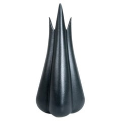 Lilium Vase - Matte Black