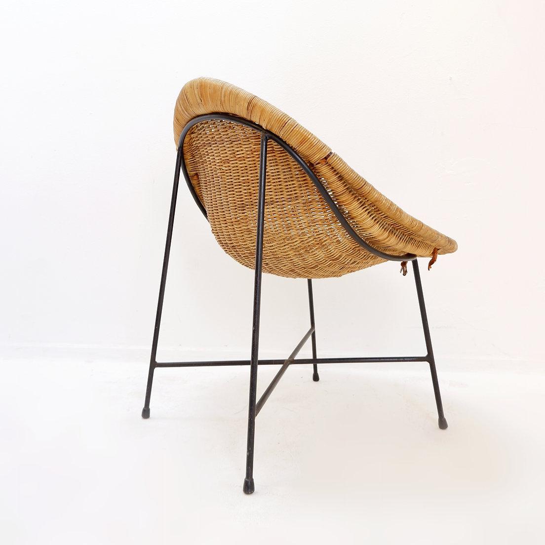 Lilla Kraal Lounge Chair von Kerstin Horlin Holmquist / Nordiska Kompaniet 1950er Jahre im Zustand „Relativ gut“ im Angebot in Linkebeek, BE