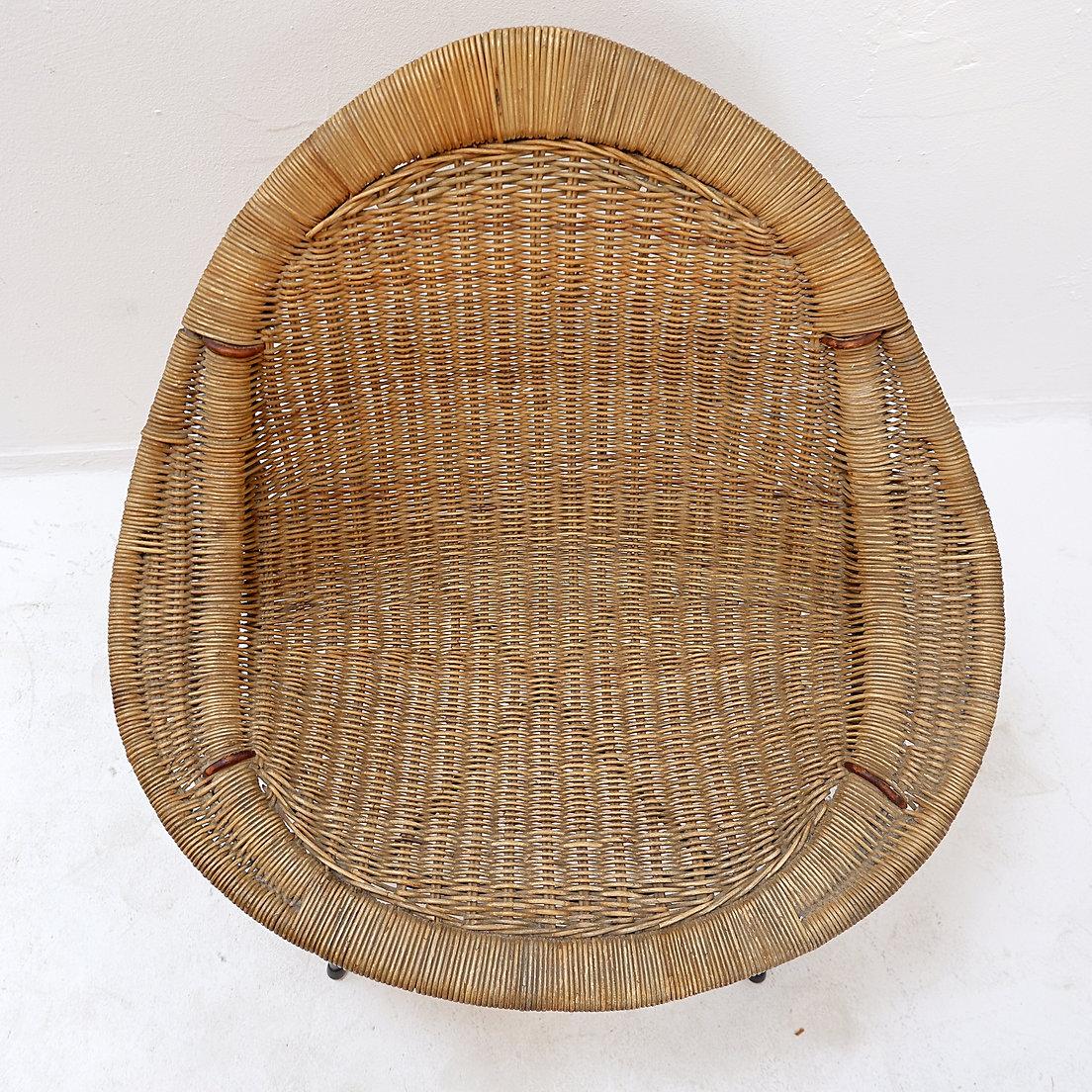 Lilla Kraal Lounge Chair von Kerstin Horlin Holmquist / Nordiska Kompaniet 1950er Jahre (Metall) im Angebot