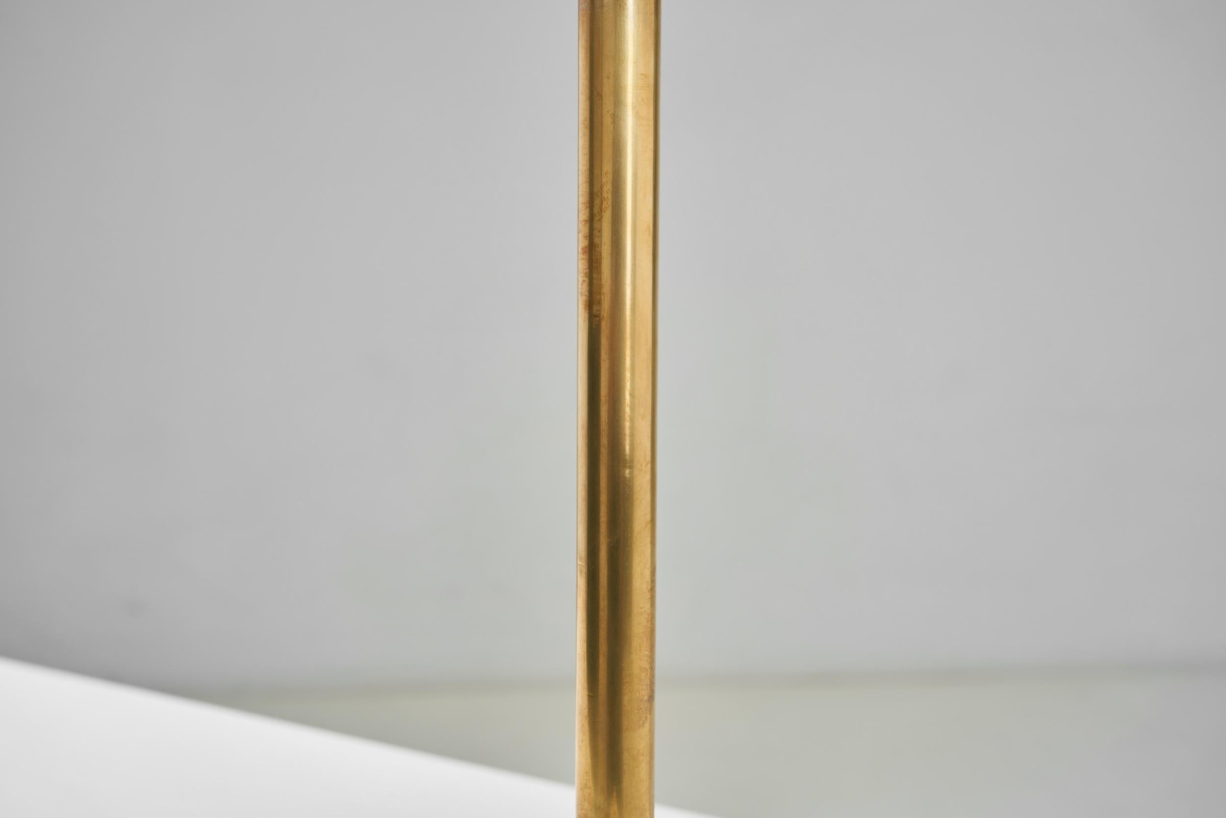 Lampada da tavolo in ottone 