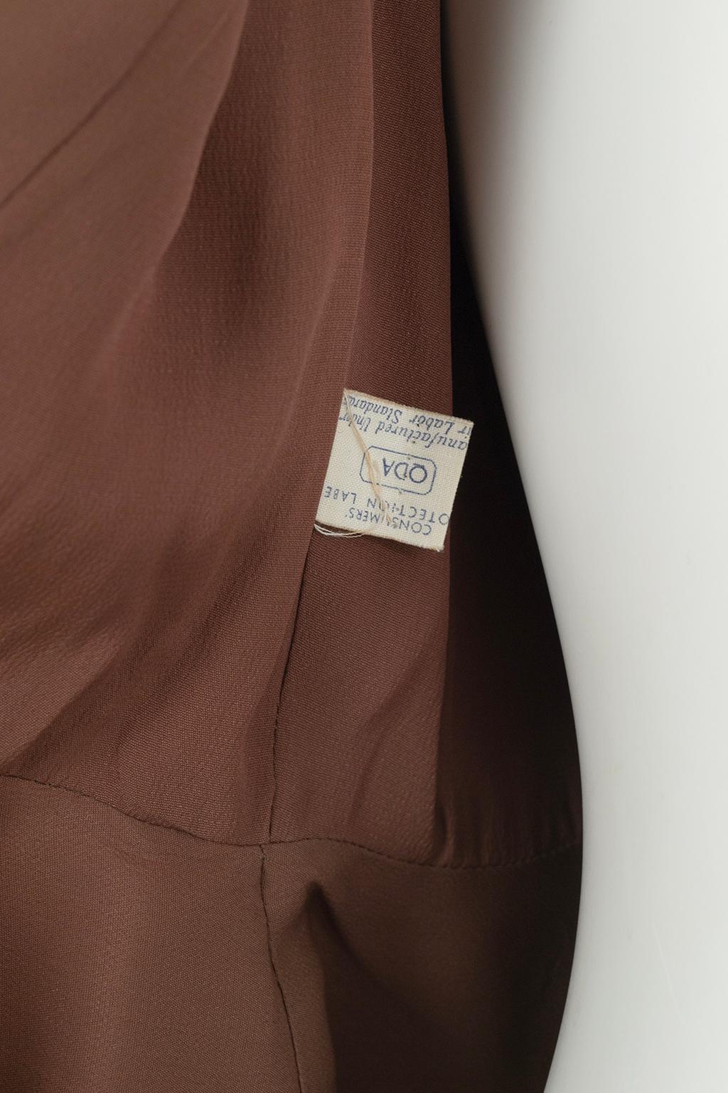 Lilli Ann Brown Silk Ombré Chevron Stripe Peplum Jacket – S, early 1950s For Sale 8
