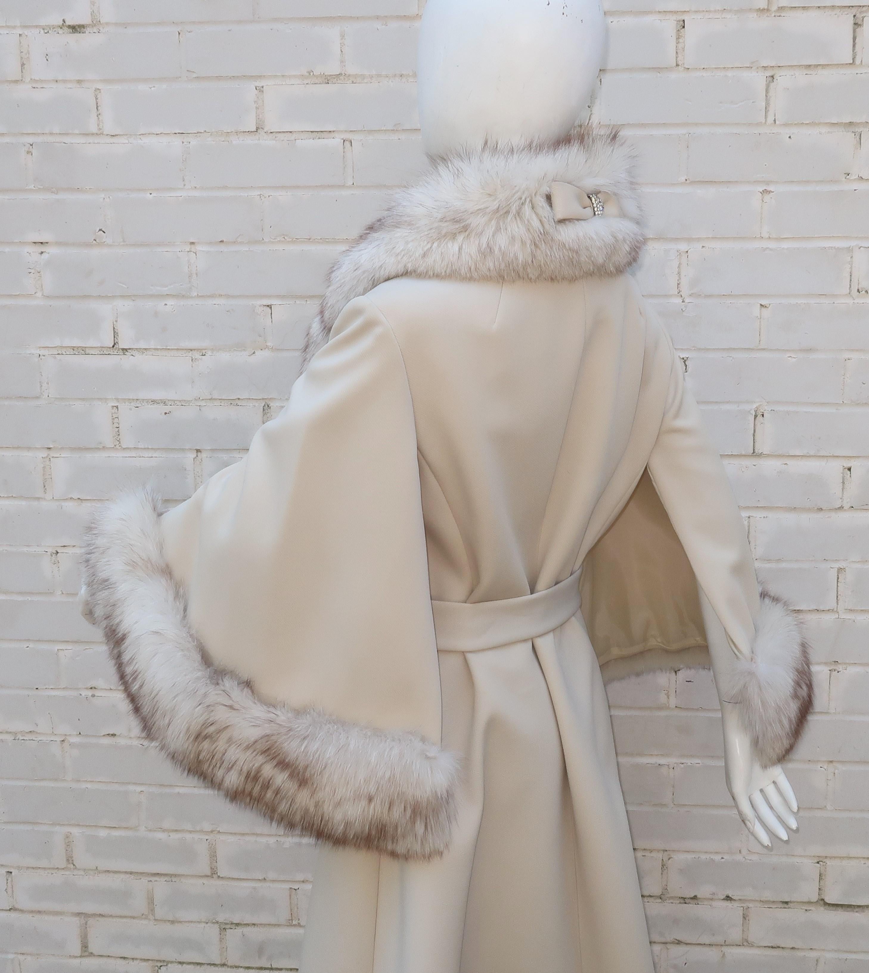 Lilli Ann Knit Coat With Fox Fur Collar & Bell Cuffs, 1960's 3