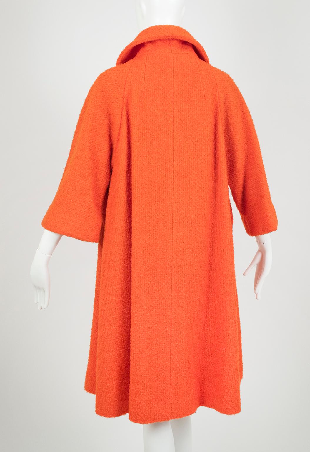 Women's Lilli Ann Orange Bouclé ¾ Sleeve Raglan Swing Coat – L, 1960s For Sale
