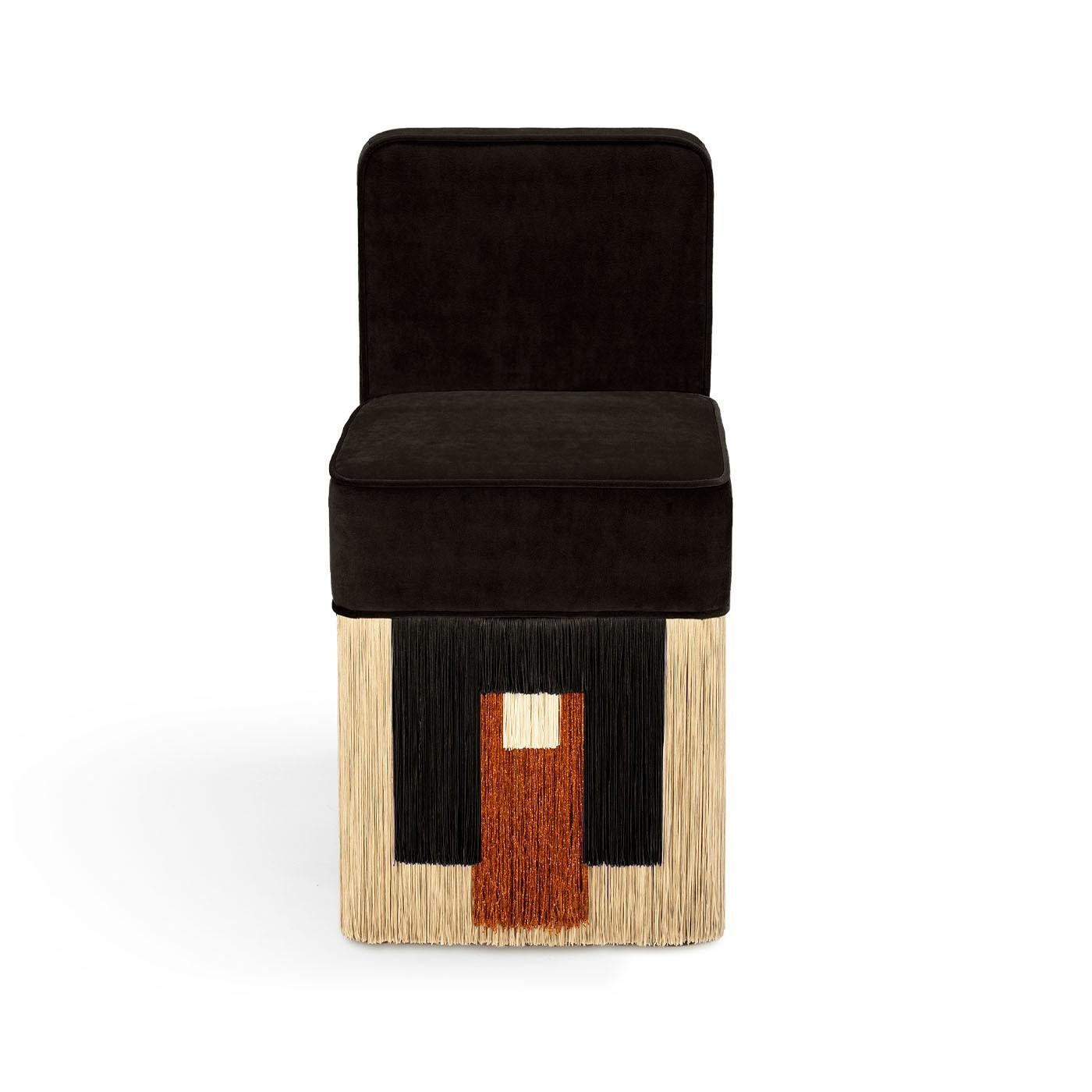 Designed by Lorenza Bozzoli, Lilli Cleo chair epitomizes versatility and comfort. Its sleek design effortlessly transitions from intimate bedroom corners to elegant dining settings, ensuring superior lower back support. The seat is adorned with
