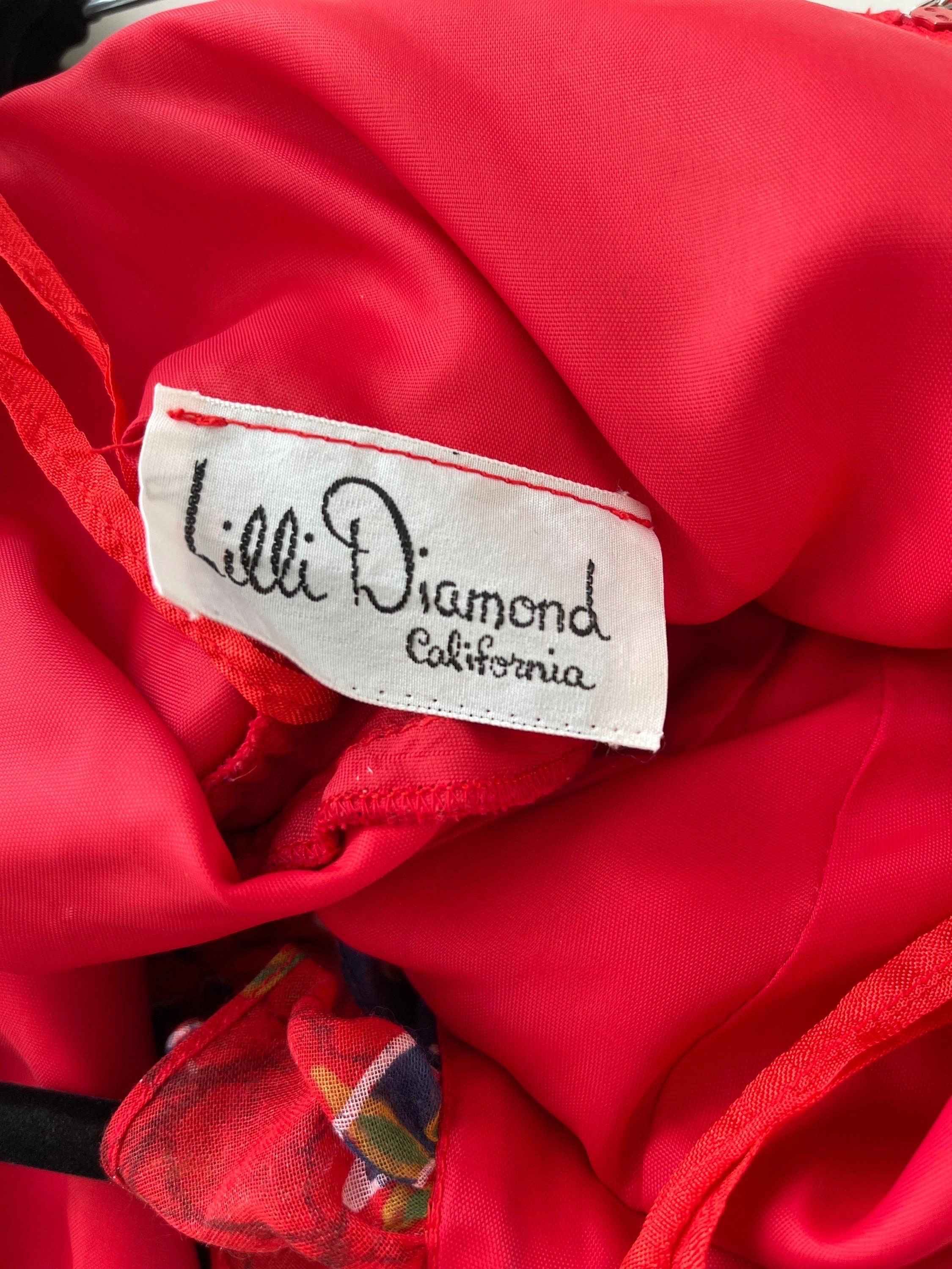 Lilli Diamond 1970er Jahre Maxikleid aus Baumwoll-Voile mit abstraktem Blattdruck und rotem Träger (Rot) im Angebot