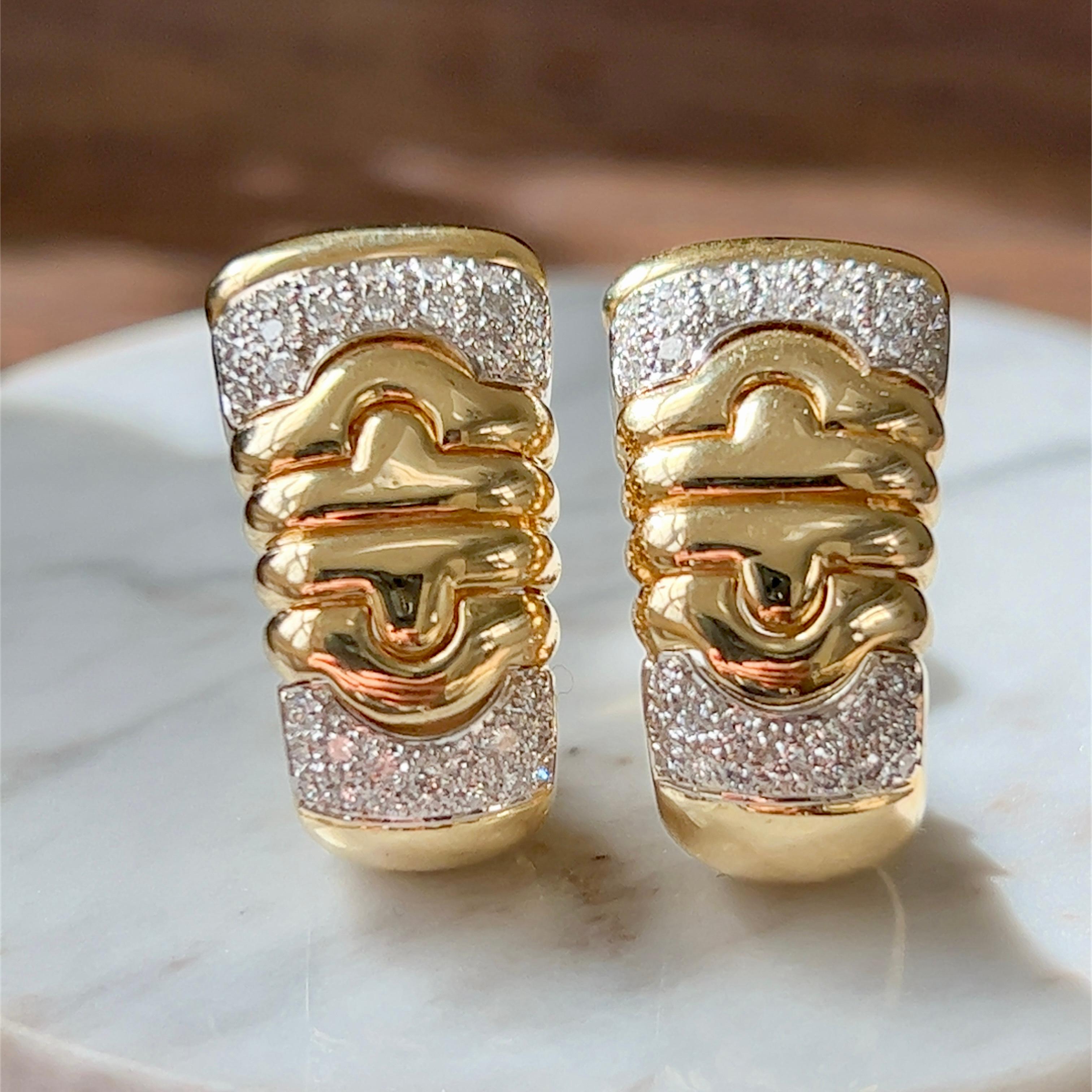 Lilli Diamond Huggie Hoop Omega Back Earrings in 18k Yellow Gold In Good Condition For Sale In Towson, MD