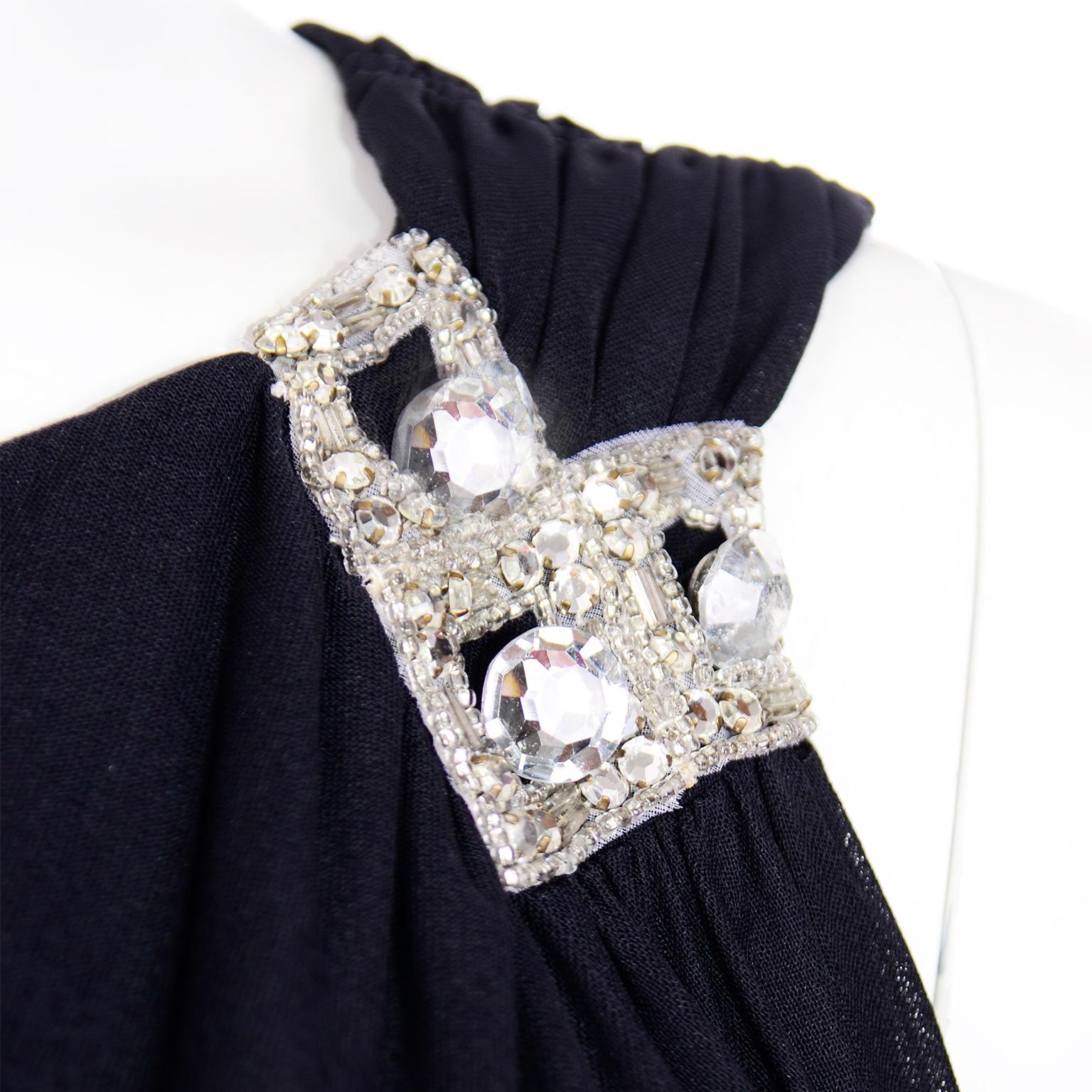 Lilli Diamond Vintage Black 1970s One Shoulder Grecian Evening Dress w Jewel For Sale 4