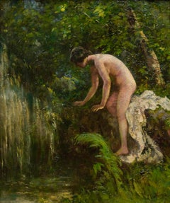 Nudo davanti a una cascata