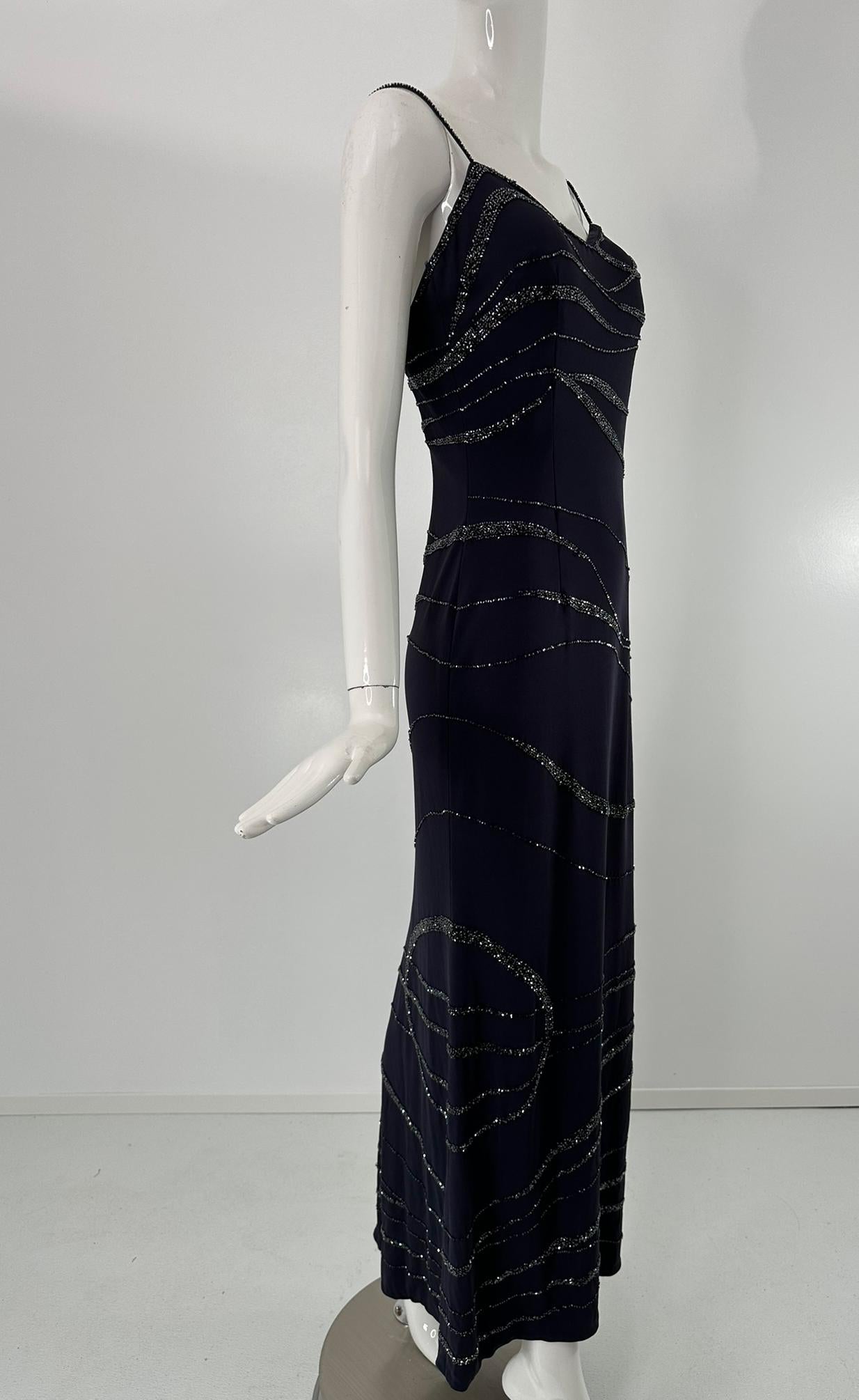 Lillie Rubin Dunkelblauer Krepp Glitzerndes Blaues Glasperlen-Maxi-Kleid 4 (Schwarz) im Angebot