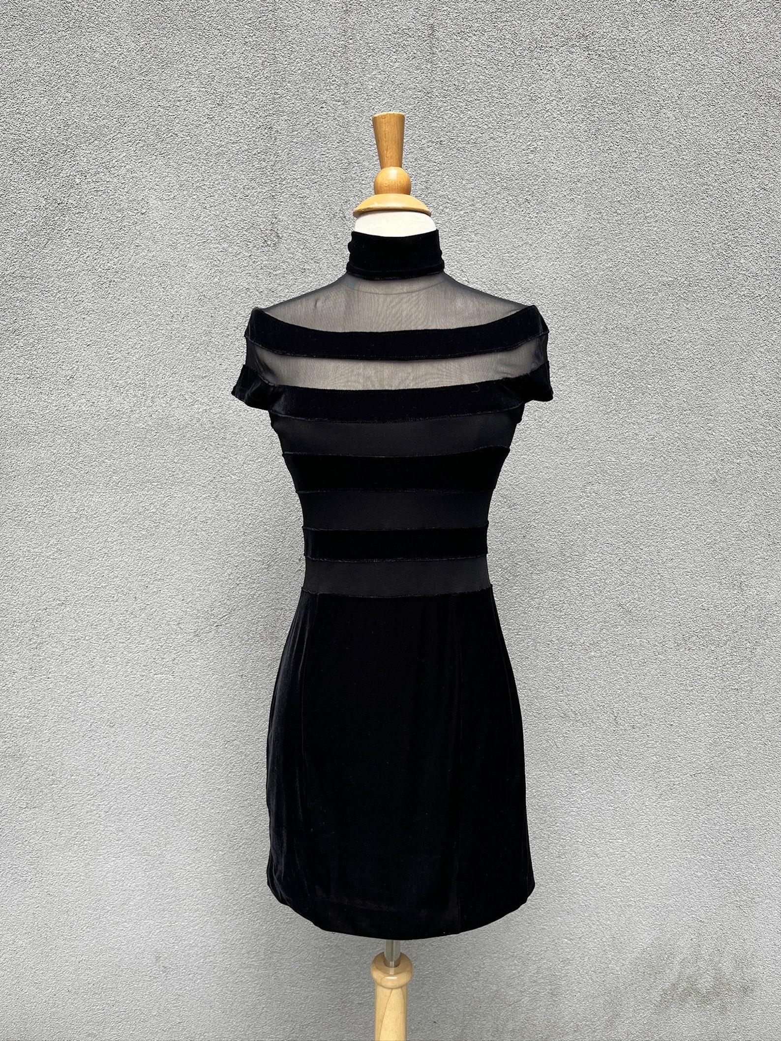 Women's Lillie Rubin velvet paneled body con mini dress For Sale