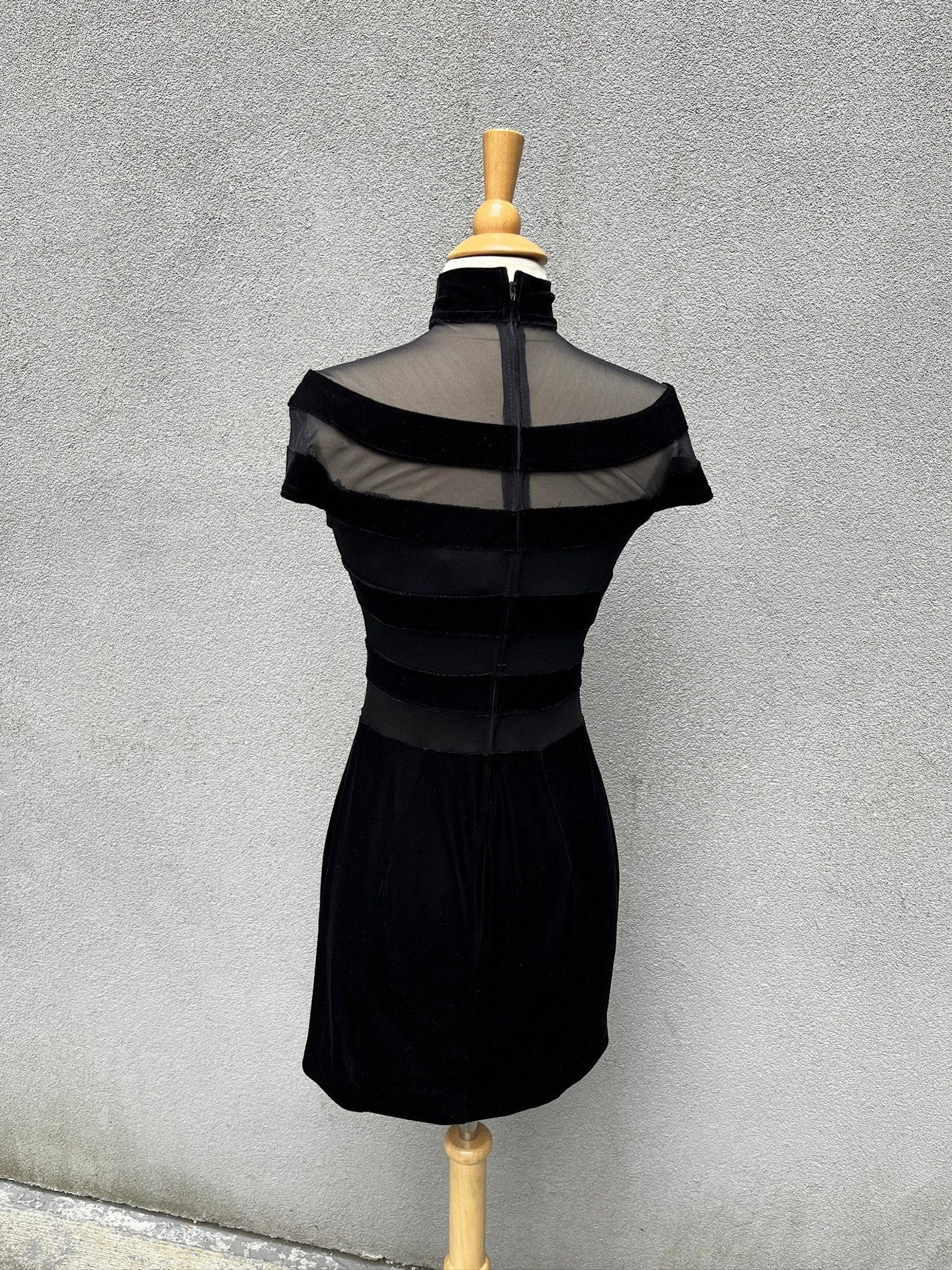 Lillie Rubin velvet paneled body con mini dress For Sale 5