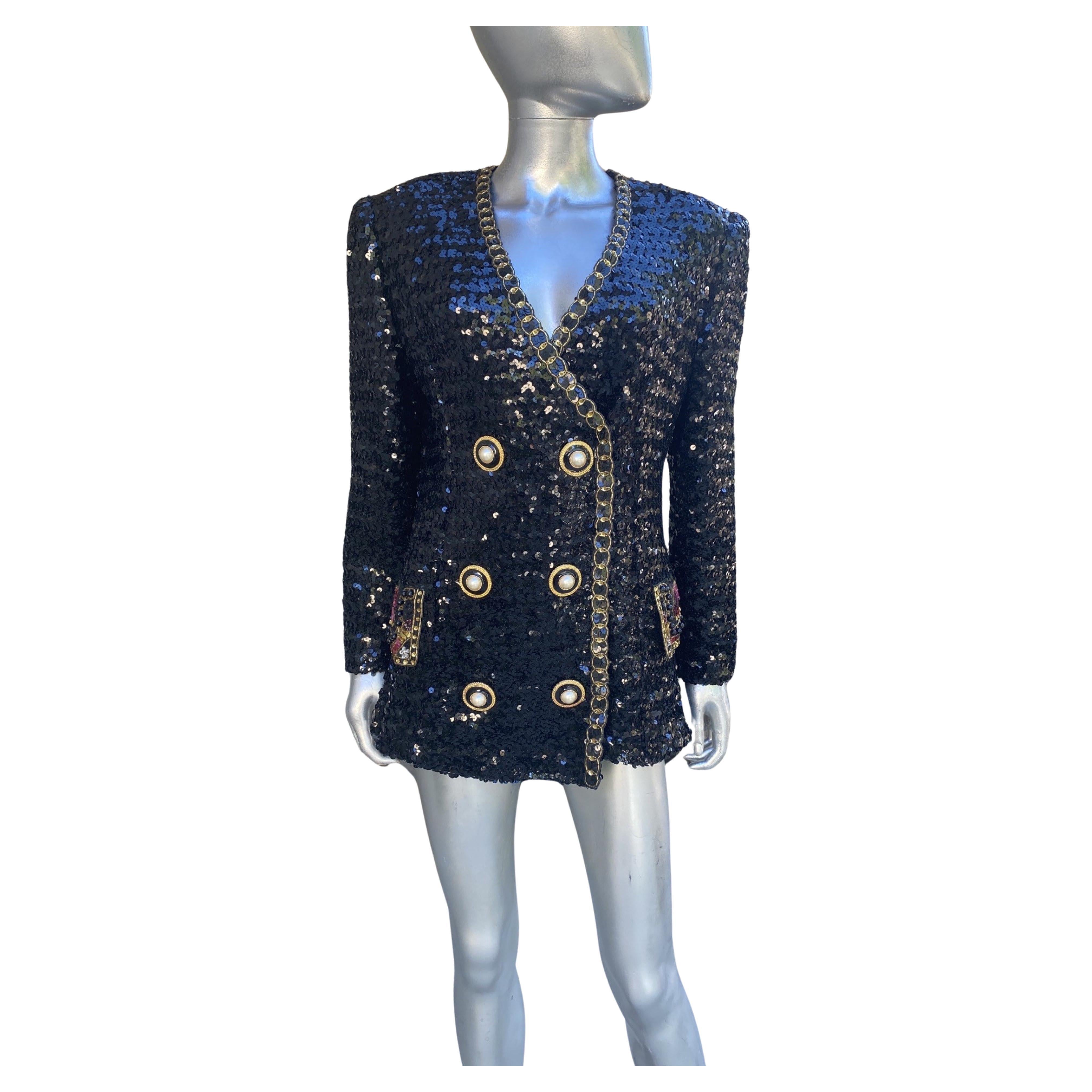 Lillie Rubin Vintage Sequin Jacket with Spectacular Trim/Buttons Size 12-14 In Good Condition For Sale In Palm Springs, CA