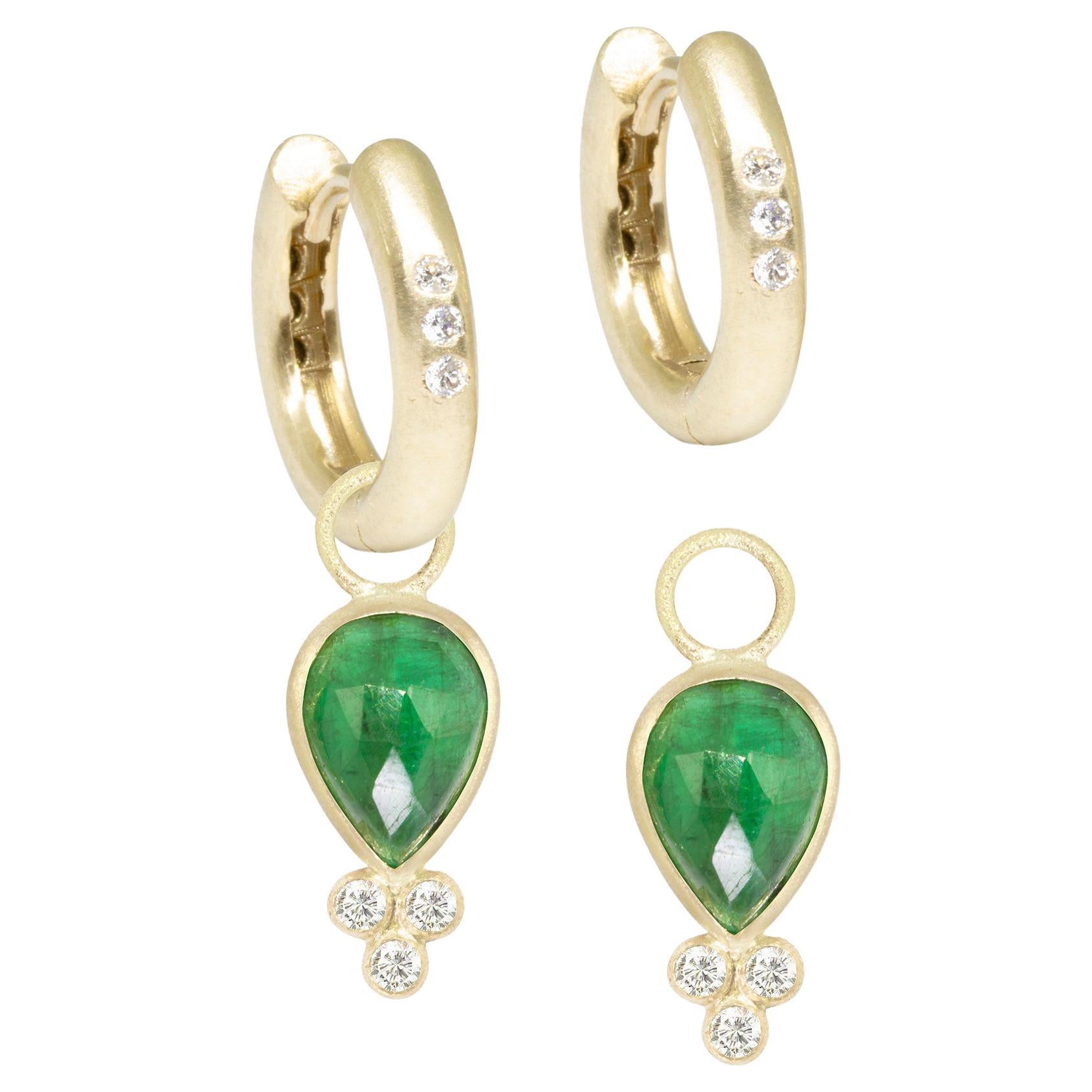 Lilly Emerald Gold 18k Earring Charms For Sale