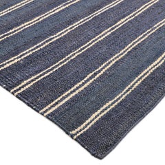 Tappeto Lilly in juta e cotone a righe, tessuto a mano in stile contemporaneo, 2' 6" x 8' 0", blu