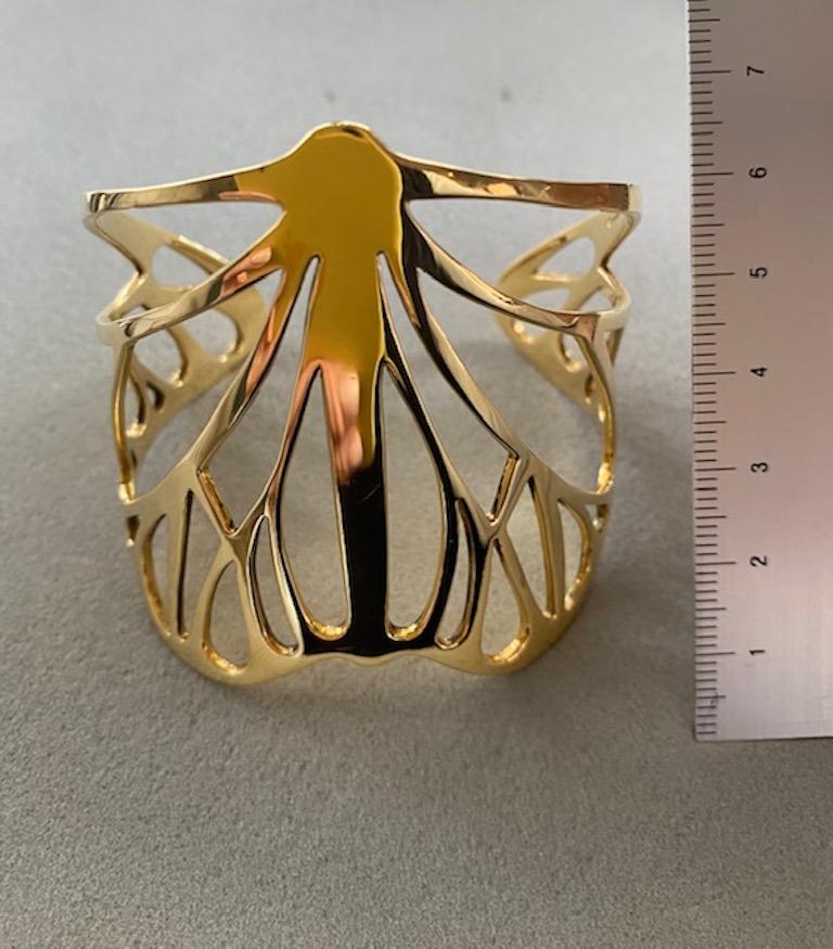 Lilly Hastedt Gold Butterfly Cuff In New Condition In London, GB