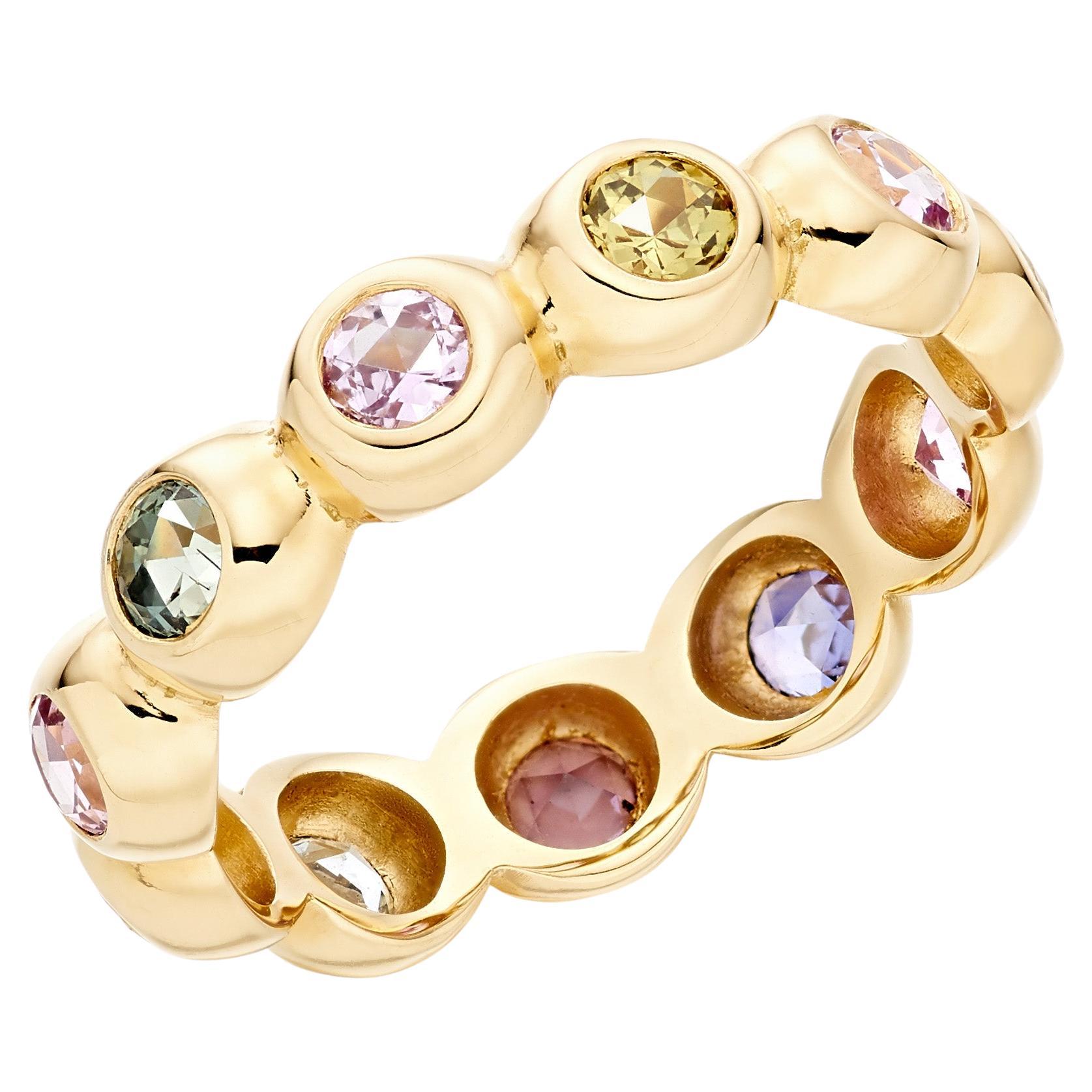 Eternity-Ring Camilla von Lilly Hastedt mit Saphiren