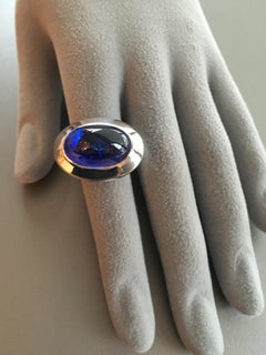 Tanzanite Oval Cabochon Cocktail Ring in 18 Karat White Gold