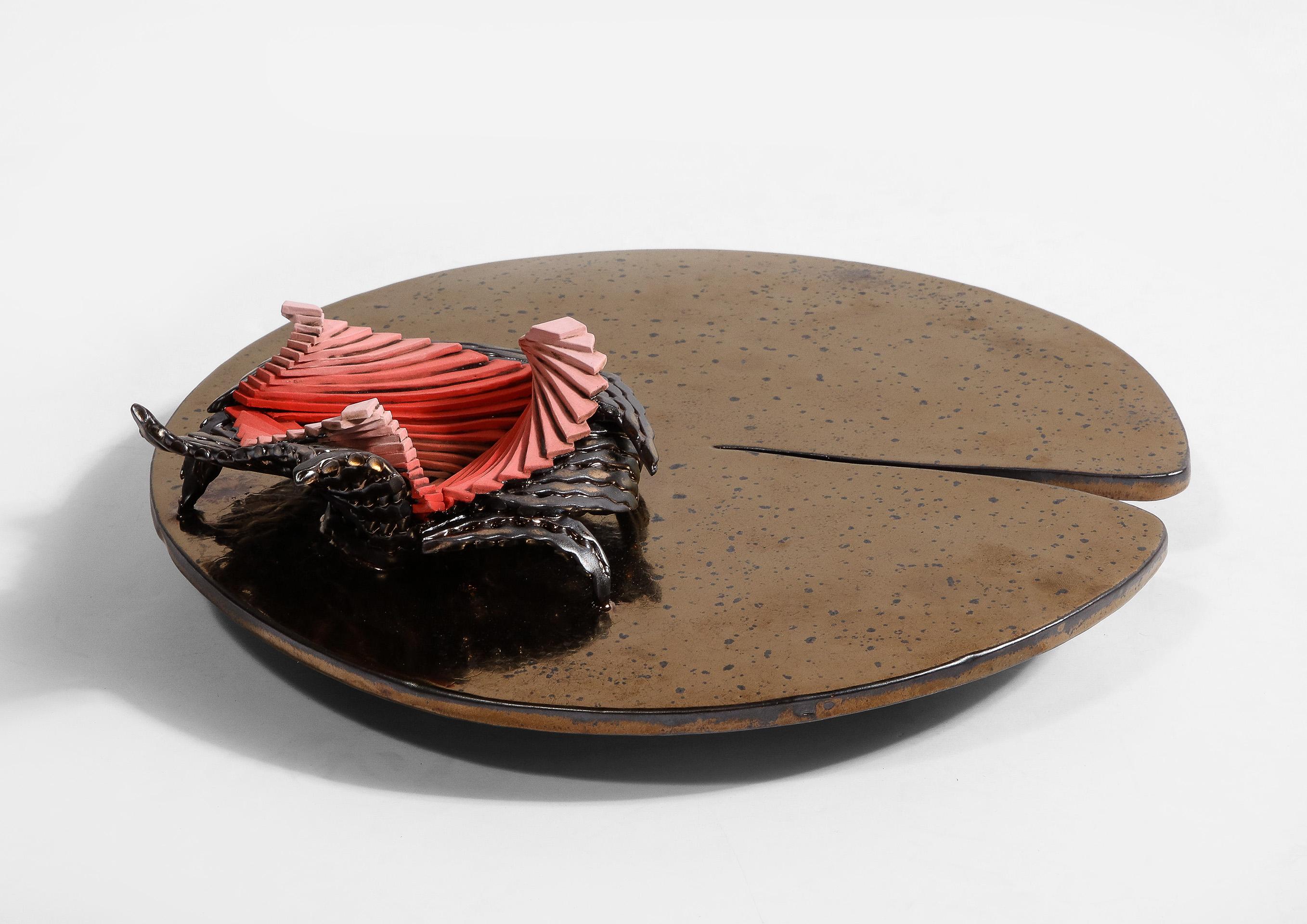 Plateau en céramique « Lilly Pad » de Colleen Carlson Neuf - En vente à New York, NY