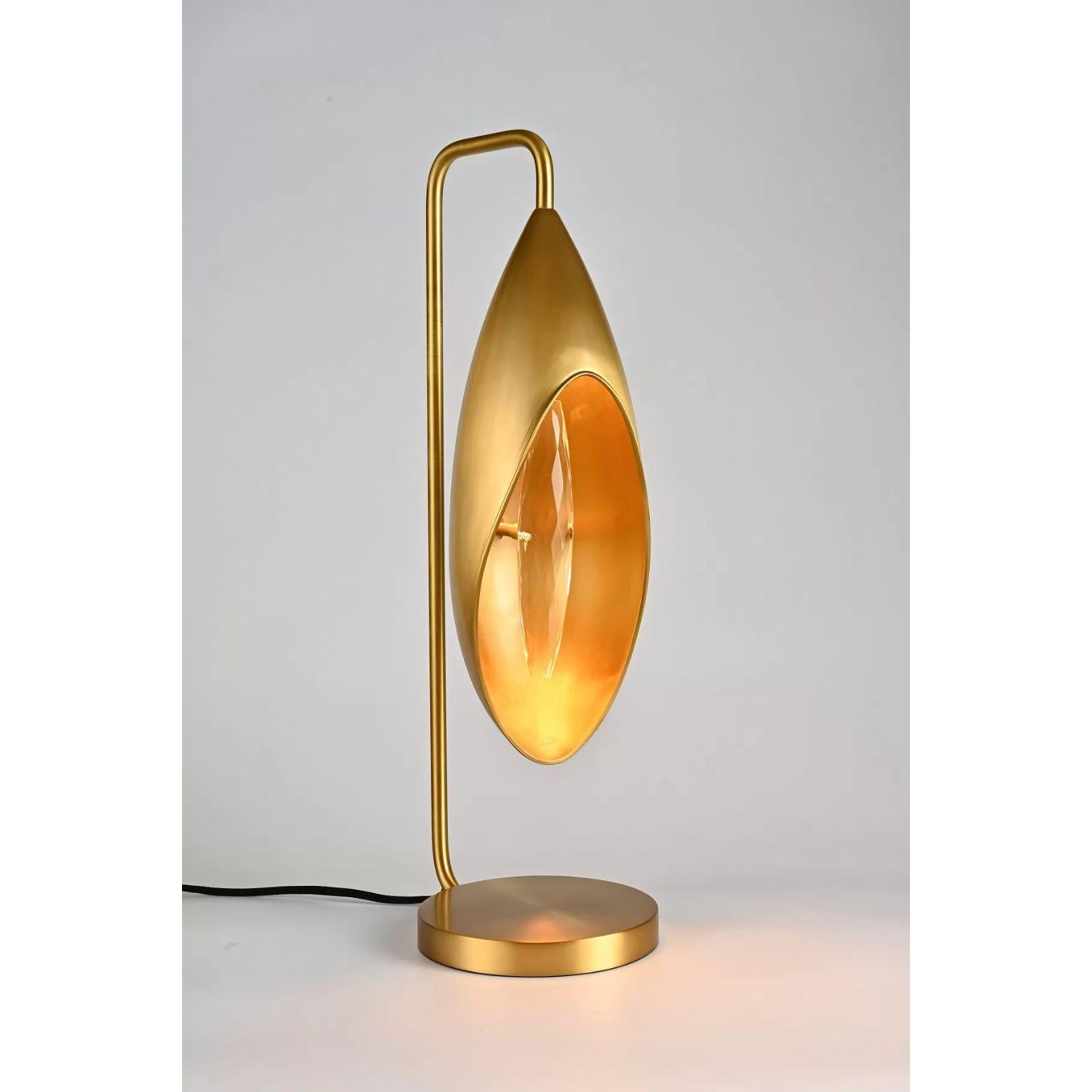 Post-Modern Lilly Table Lamp by Dainte For Sale