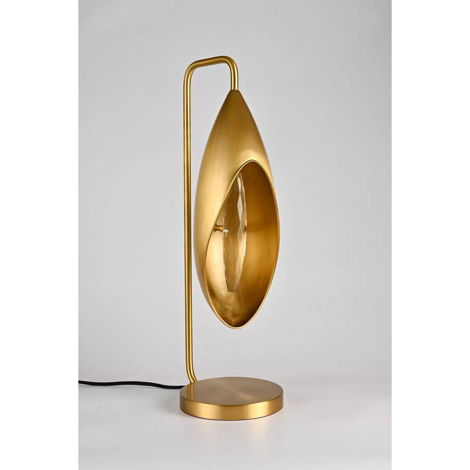 American Lilly Table Lamp by Dainte For Sale