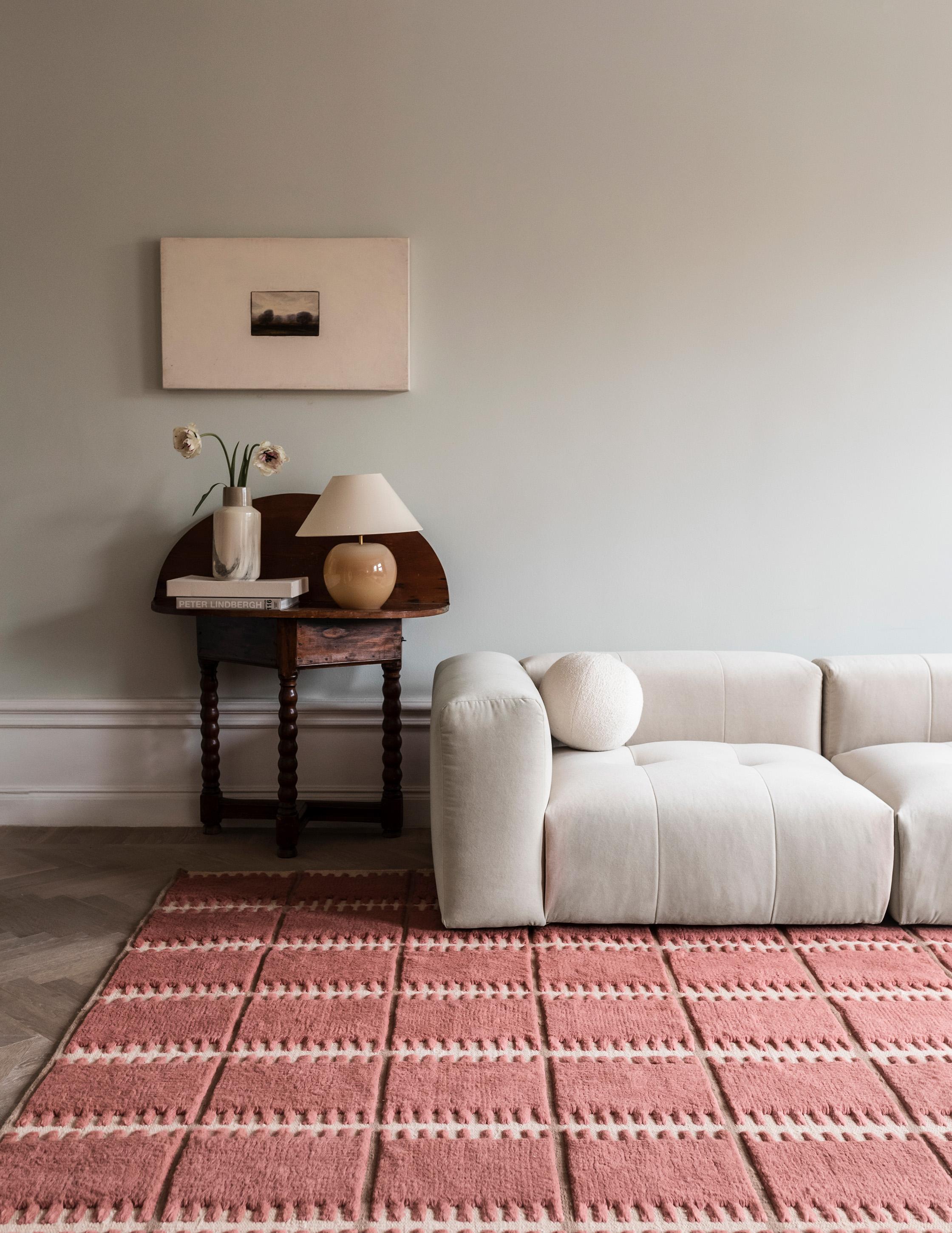 Modern Lilly  Wool Rug Claret Red For Sale