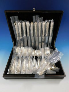 Lily von Carrs, 52-teiliges Tafelbesteck aus Sterlingsilber, neu