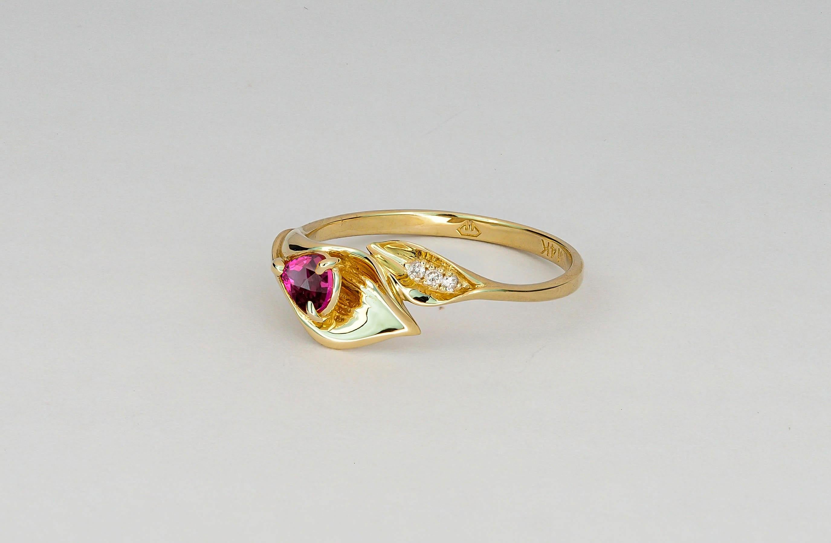 Pear Cut Lily Calla Gold Ring, 14 Karat Gold Ring with Garnet and Diamonds For Sale