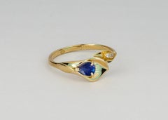 Lily calla 14k gold ring with sapphire and diamonds