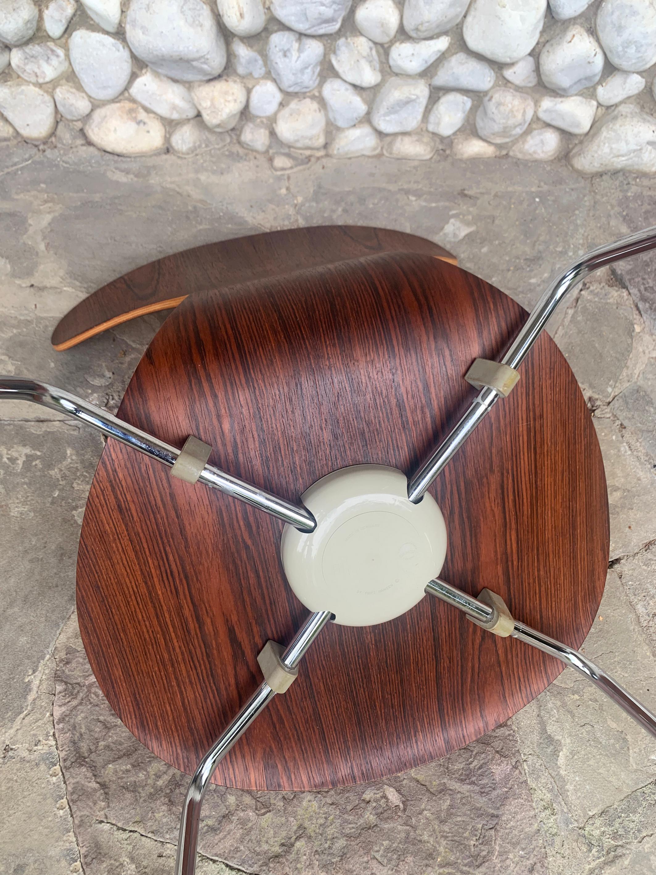 Sedia Lily modello 3108 di Arne Jacobsen, Fritz Hansen, Danimarca, Palissandro, 1976 in vendita 4
