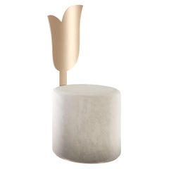 Pouf contemporaneo Lily in metallo e tessuto