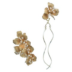 lily ear hook / vintage jewelry , 1970's vintage parts