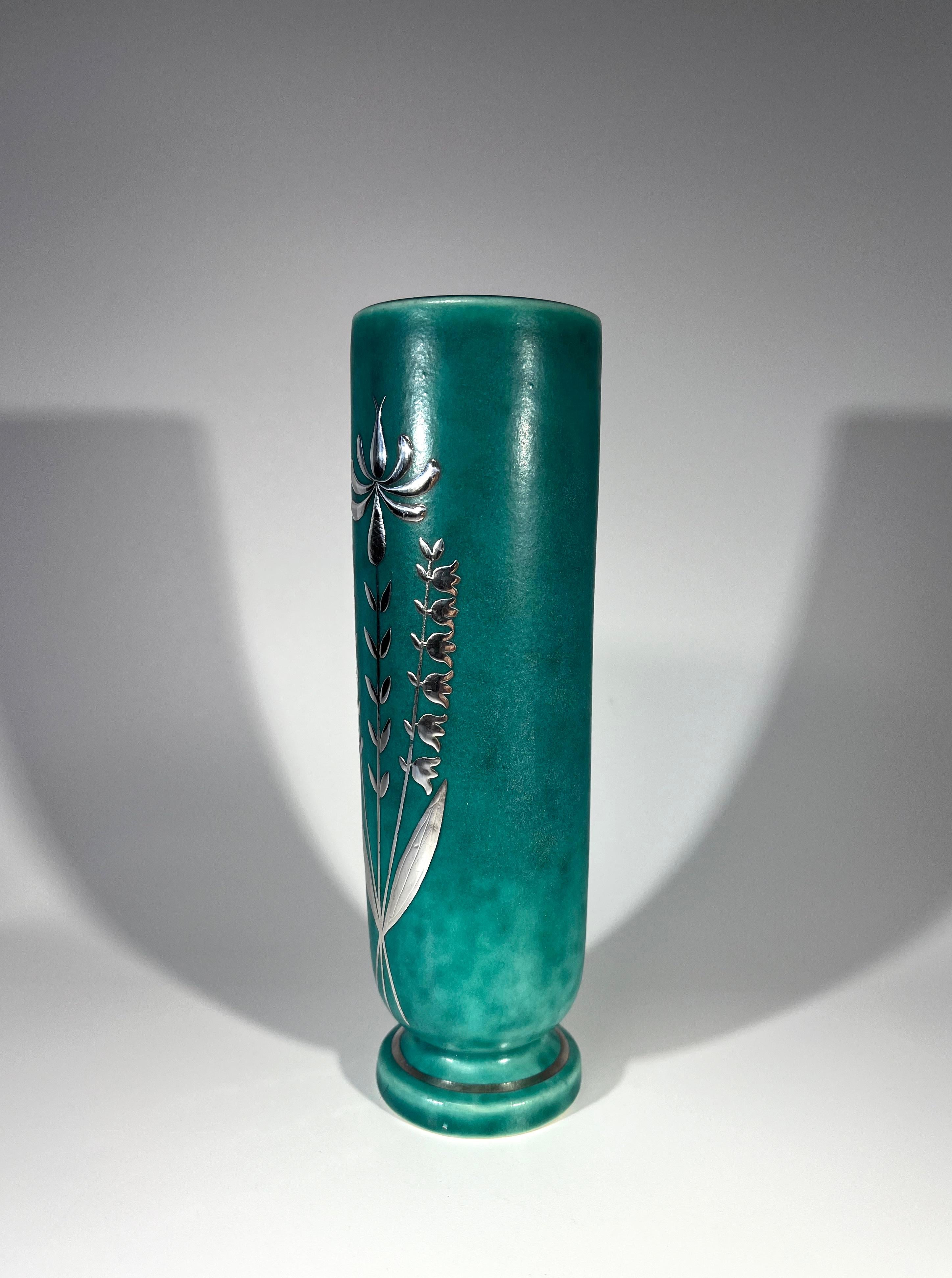 Art Déco Mughetto e aquilegia, vaso in gres Wilhelm Kage, Argenta Gustavsberg in vendita