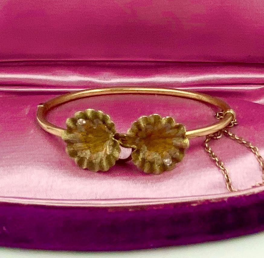 Lily Pad Art Nouveau Rose Cut Diamond Bracelet Multi-Color Gold In Good Condition For Sale In New York, NY